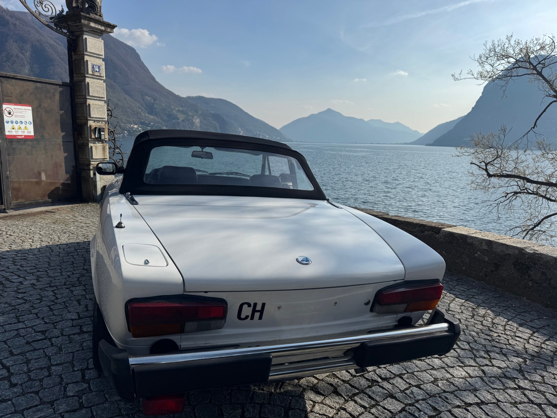 FIAT 2000 IE-image-4