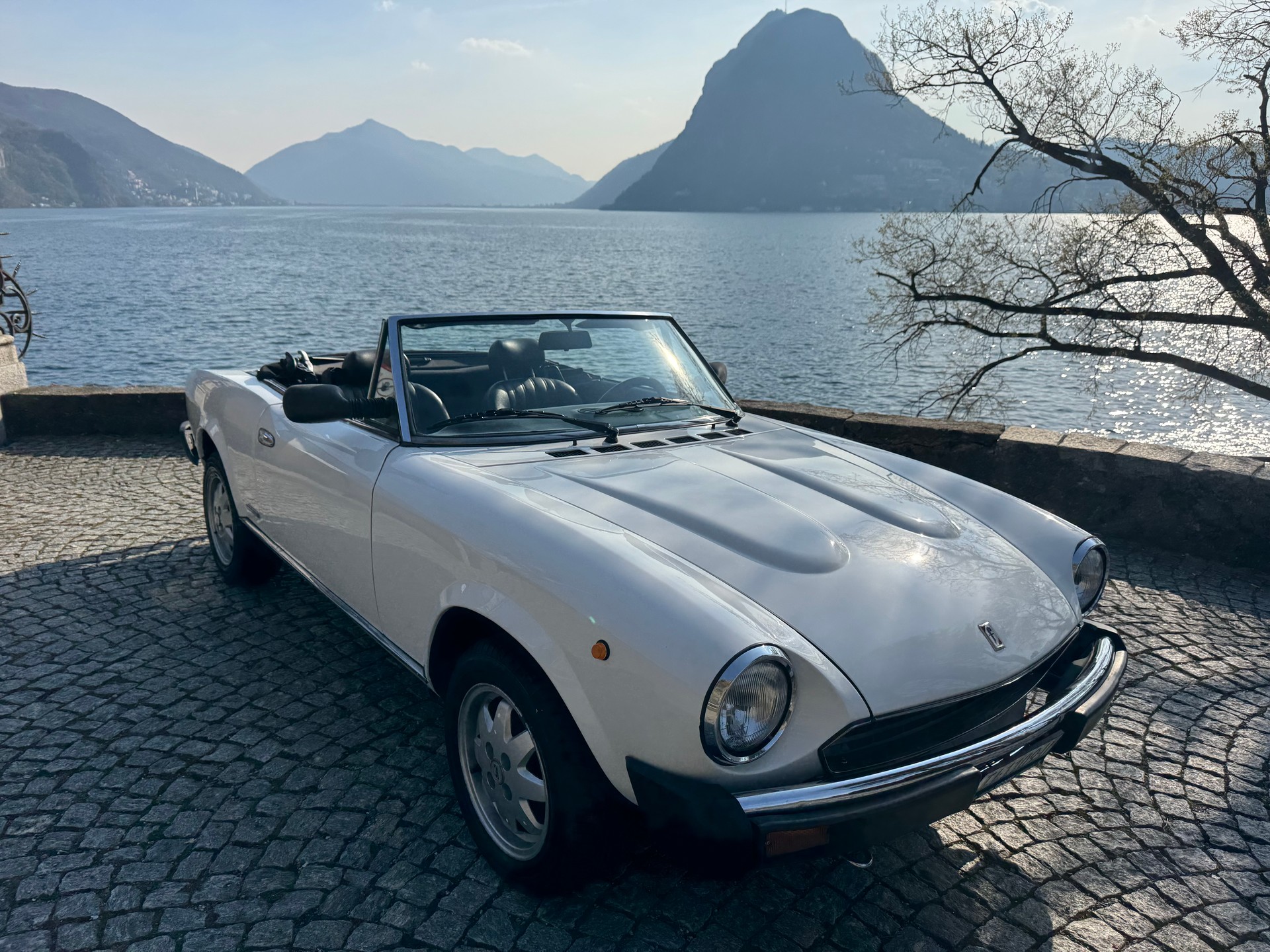 FIAT 2000 IE-image-8
