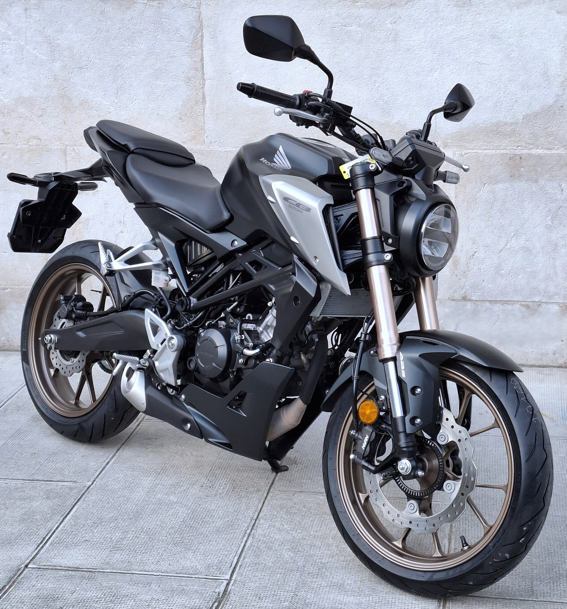 HONDA CB 125 R-image-1
