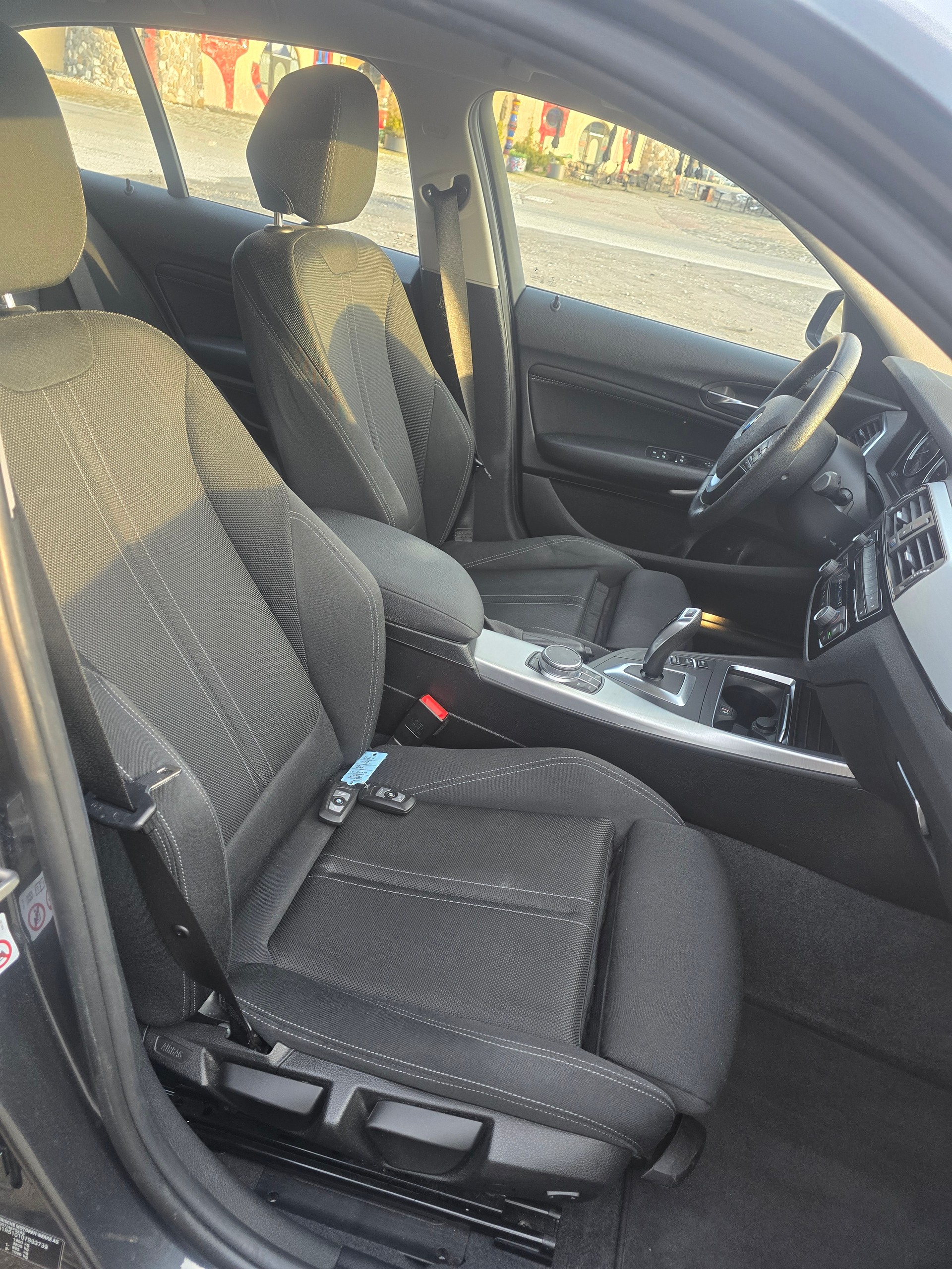 BMW 118i Steptronic-image-17