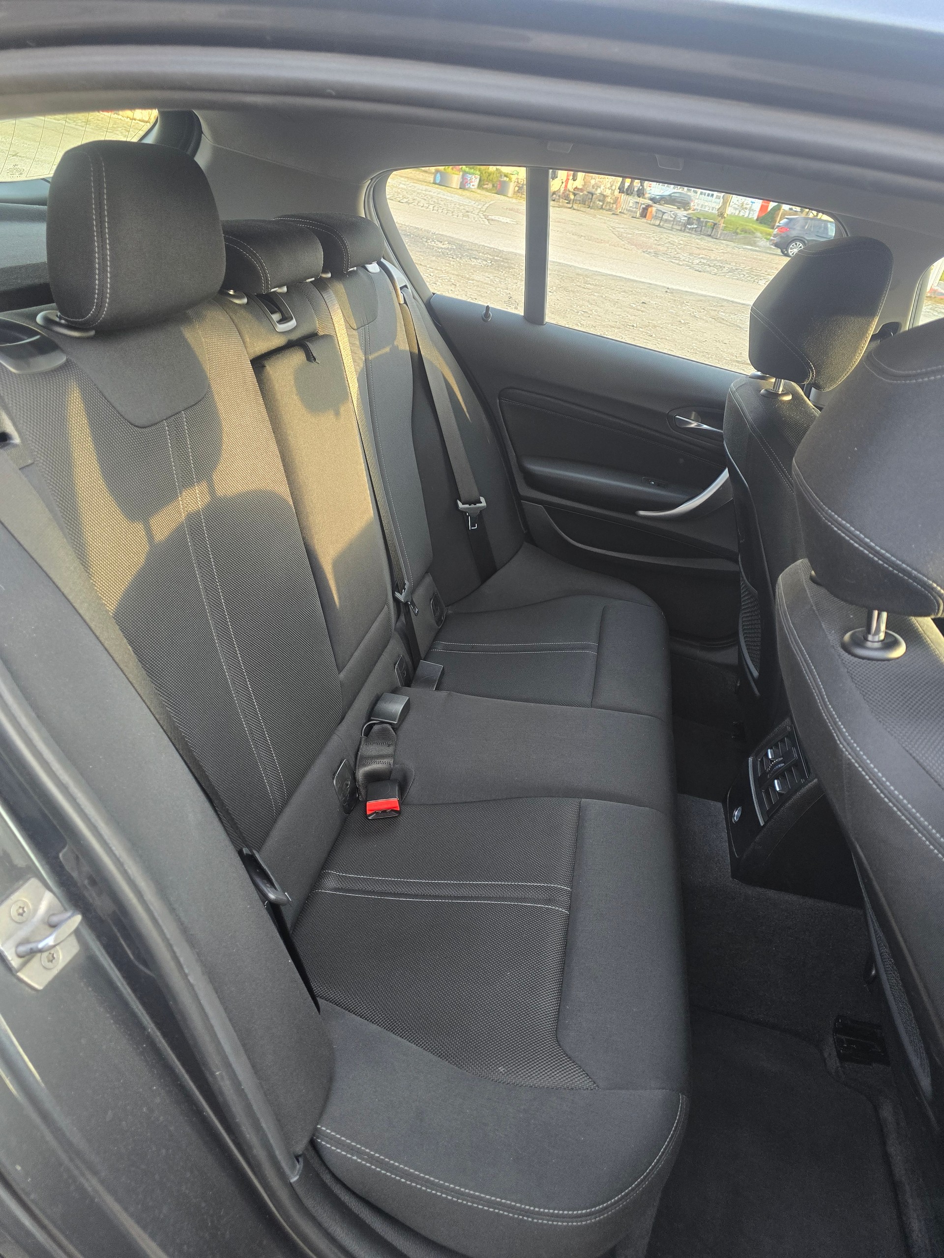 BMW 118i Steptronic-image-19