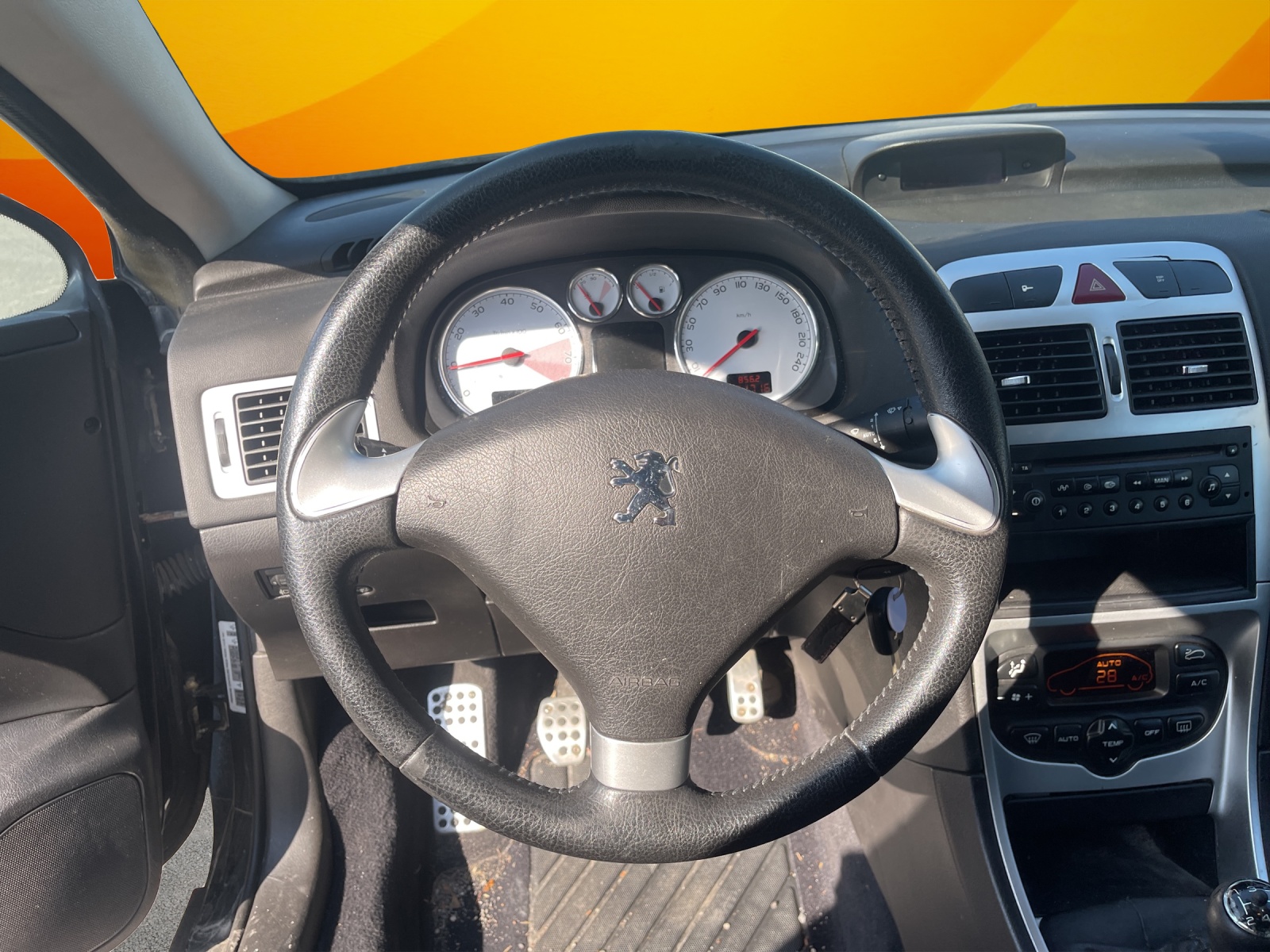 PEUGEOT 307 CC 2.0 16V-image-5