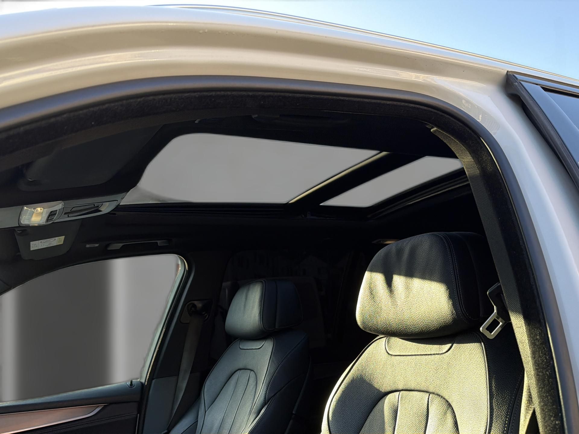 BMW X5 xDrive M50d Steptronic-image-14