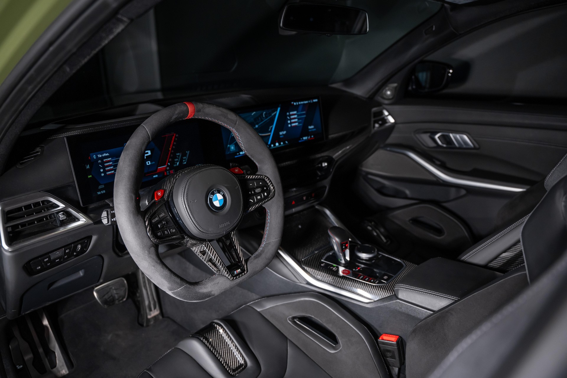 BMW M3 Competition xDrive Touring-image-18