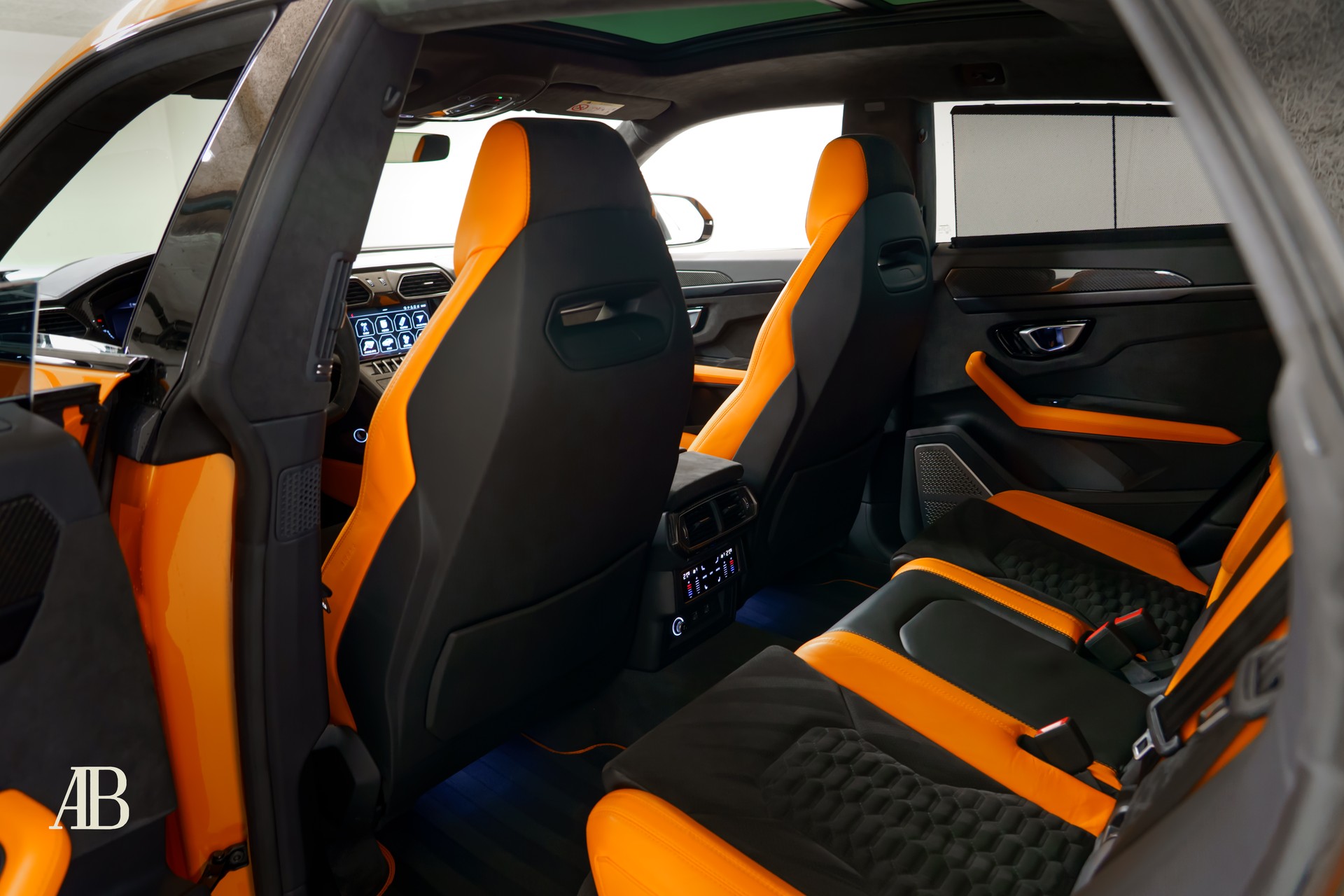 LAMBORGHINI Urus Capsule Edition 4.0 - CH-Fahrzeug-image-15