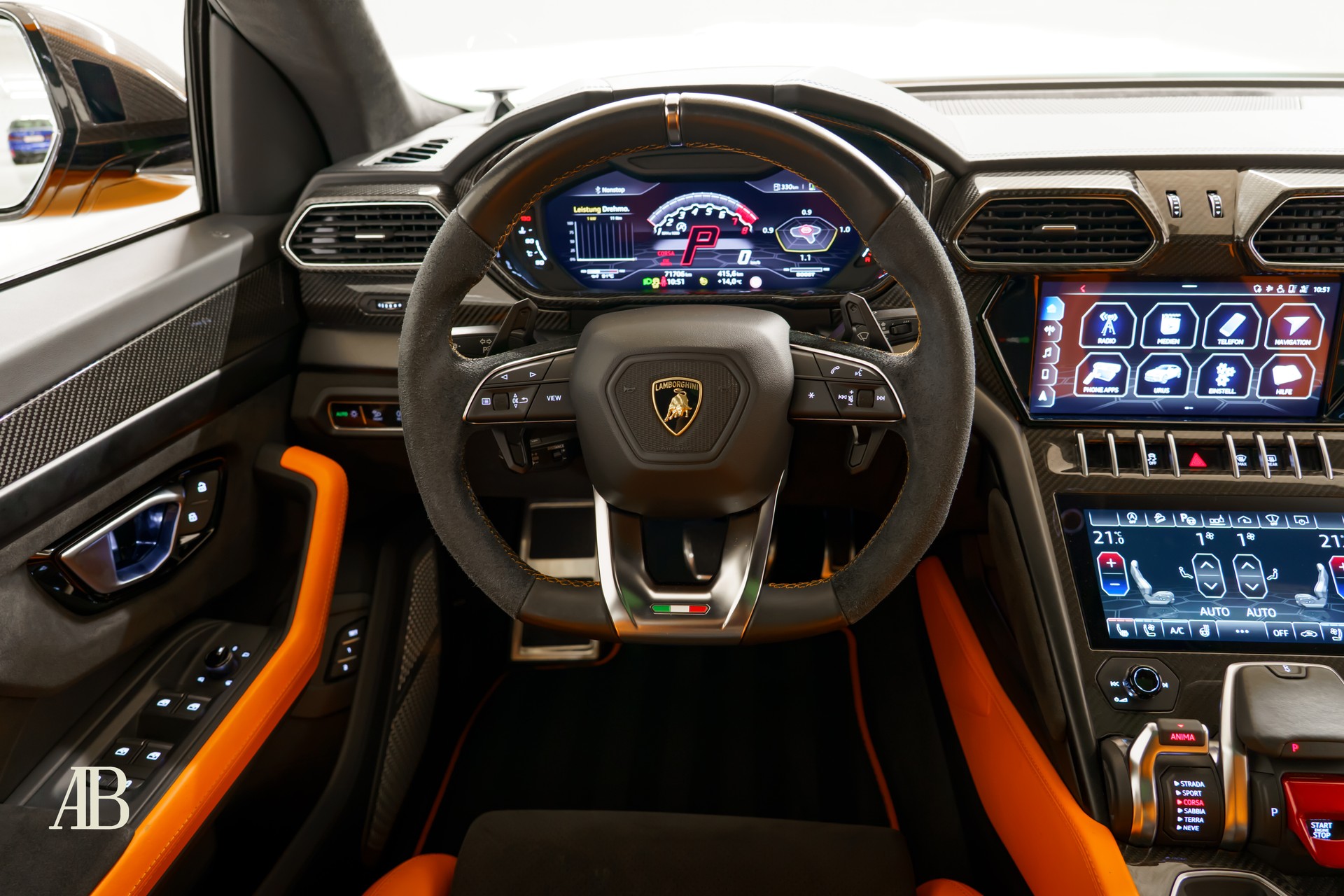 LAMBORGHINI Urus Capsule Edition 4.0 - CH-Fahrzeug-image-12