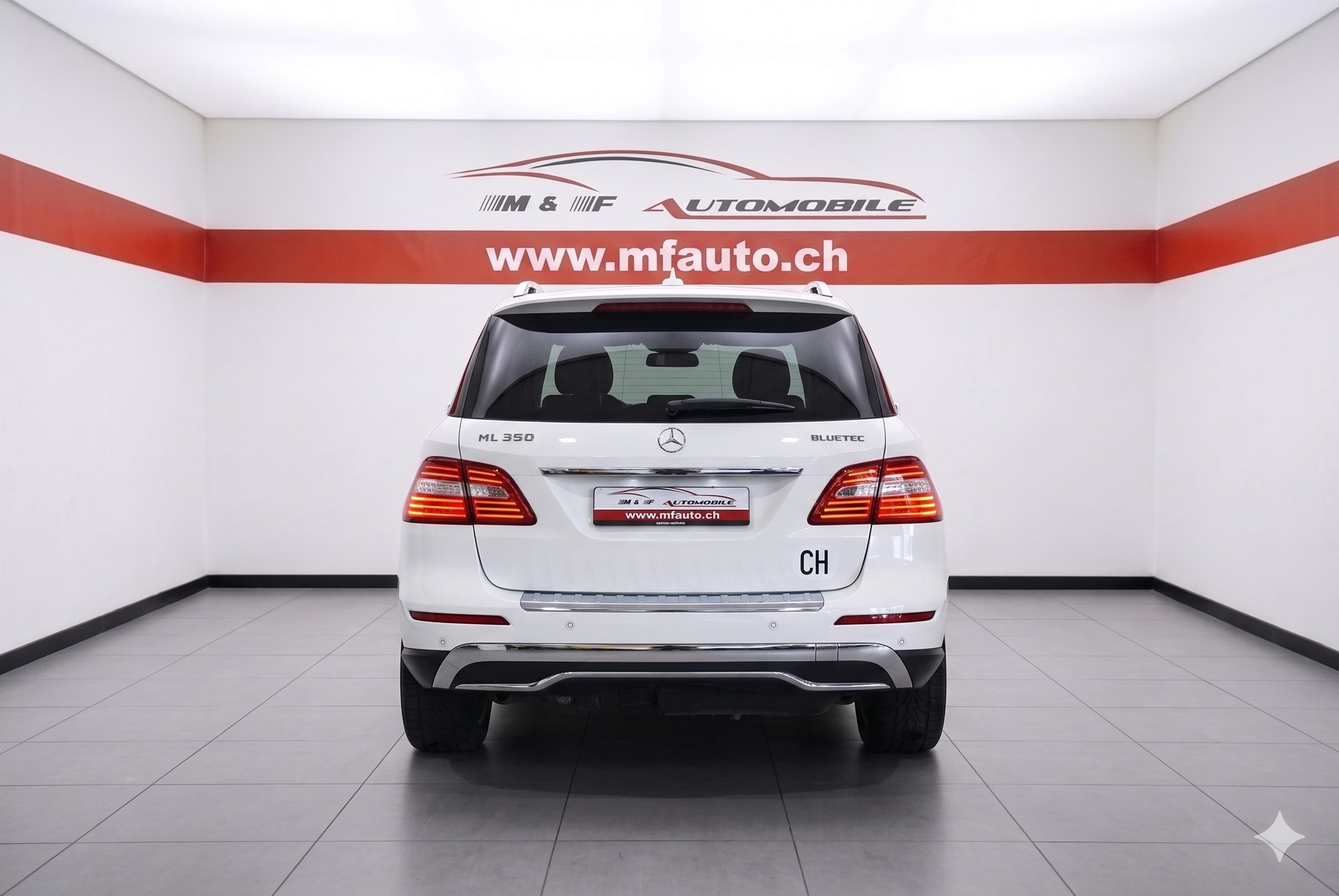 MERCEDES-BENZ ML 350 CDI BlueTec-image-4