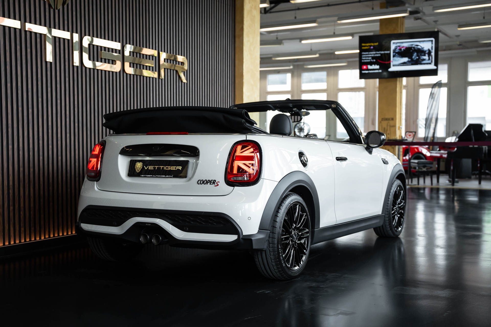 MINI Cooper S Cabriolet DKG-image-6