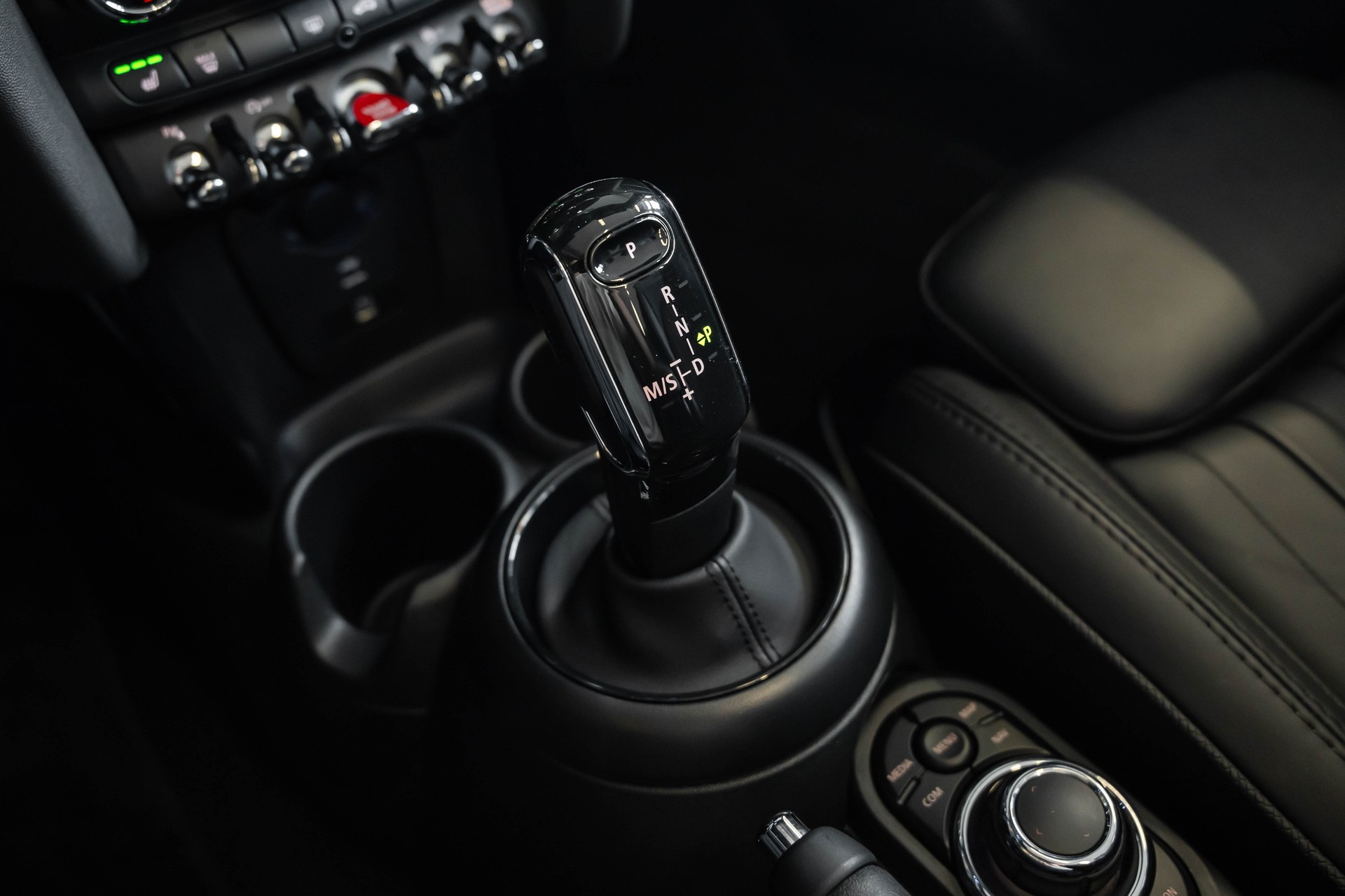 MINI Cooper S Cabriolet DKG-image-31