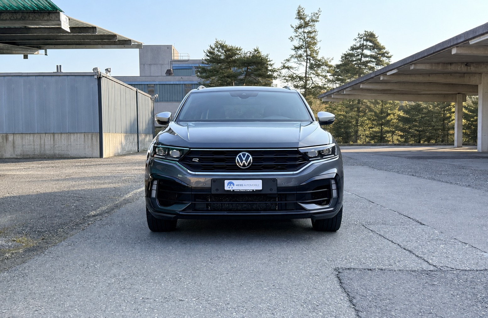 VW T-Roc 2.0 TSI R DSG 4Motion-image-10