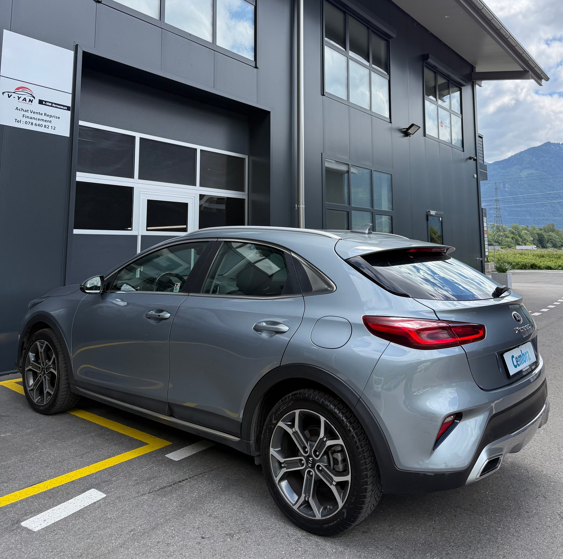KIA XCeed 1.4 T-GDi Trend DCT-image-4