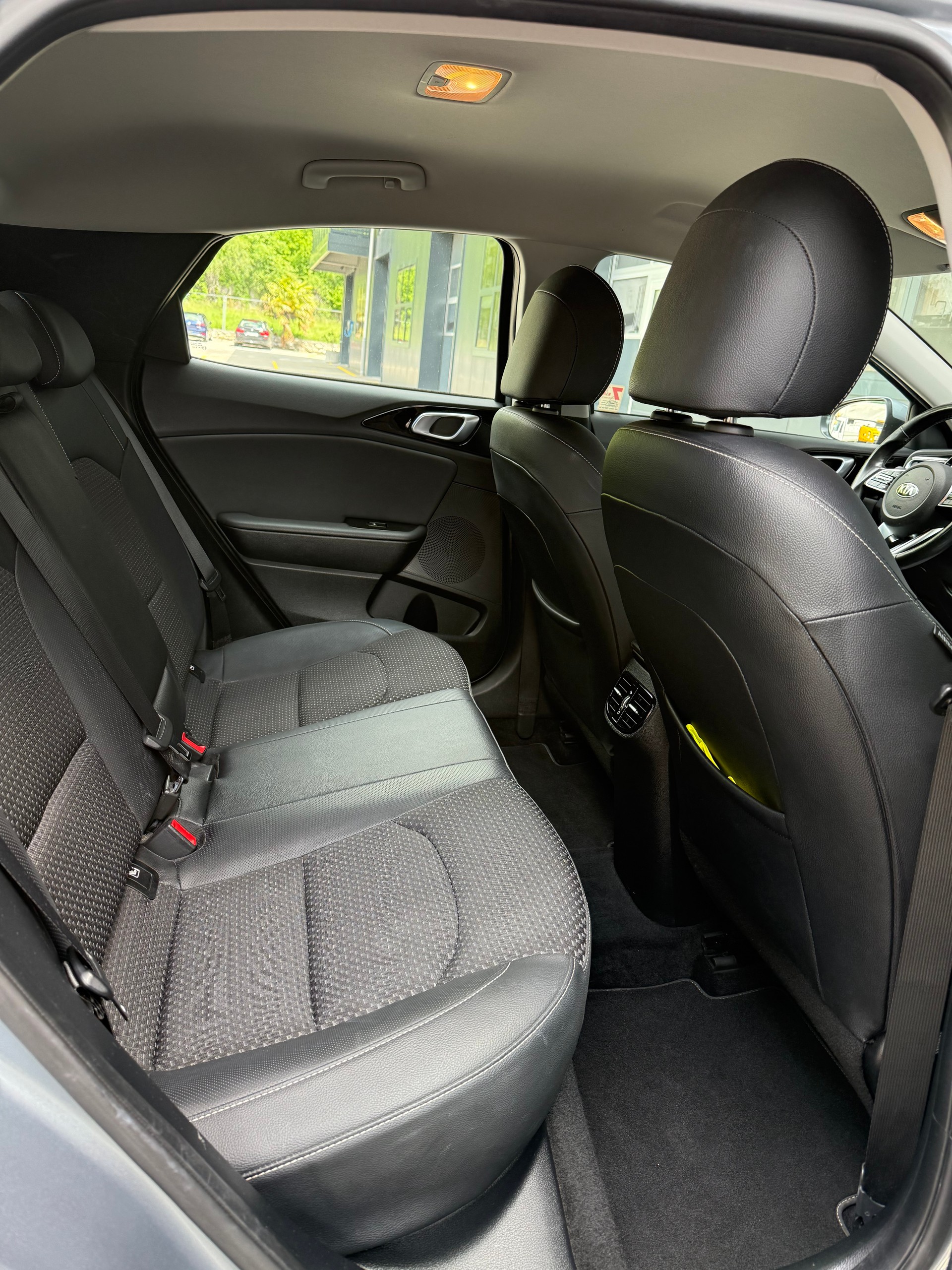 KIA XCeed 1.4 T-GDi Trend DCT-image-8