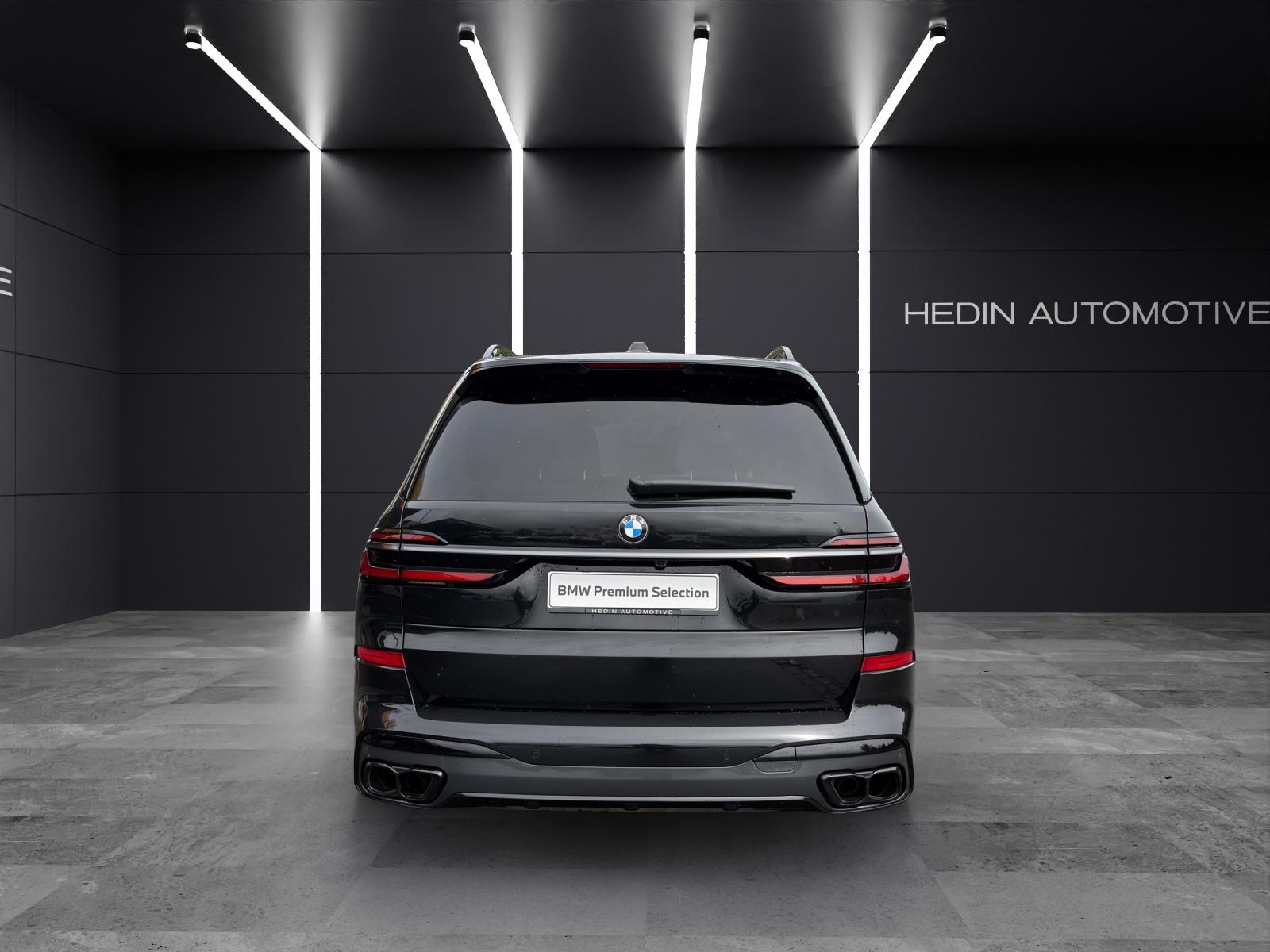 BMW X7 M60i-image-8