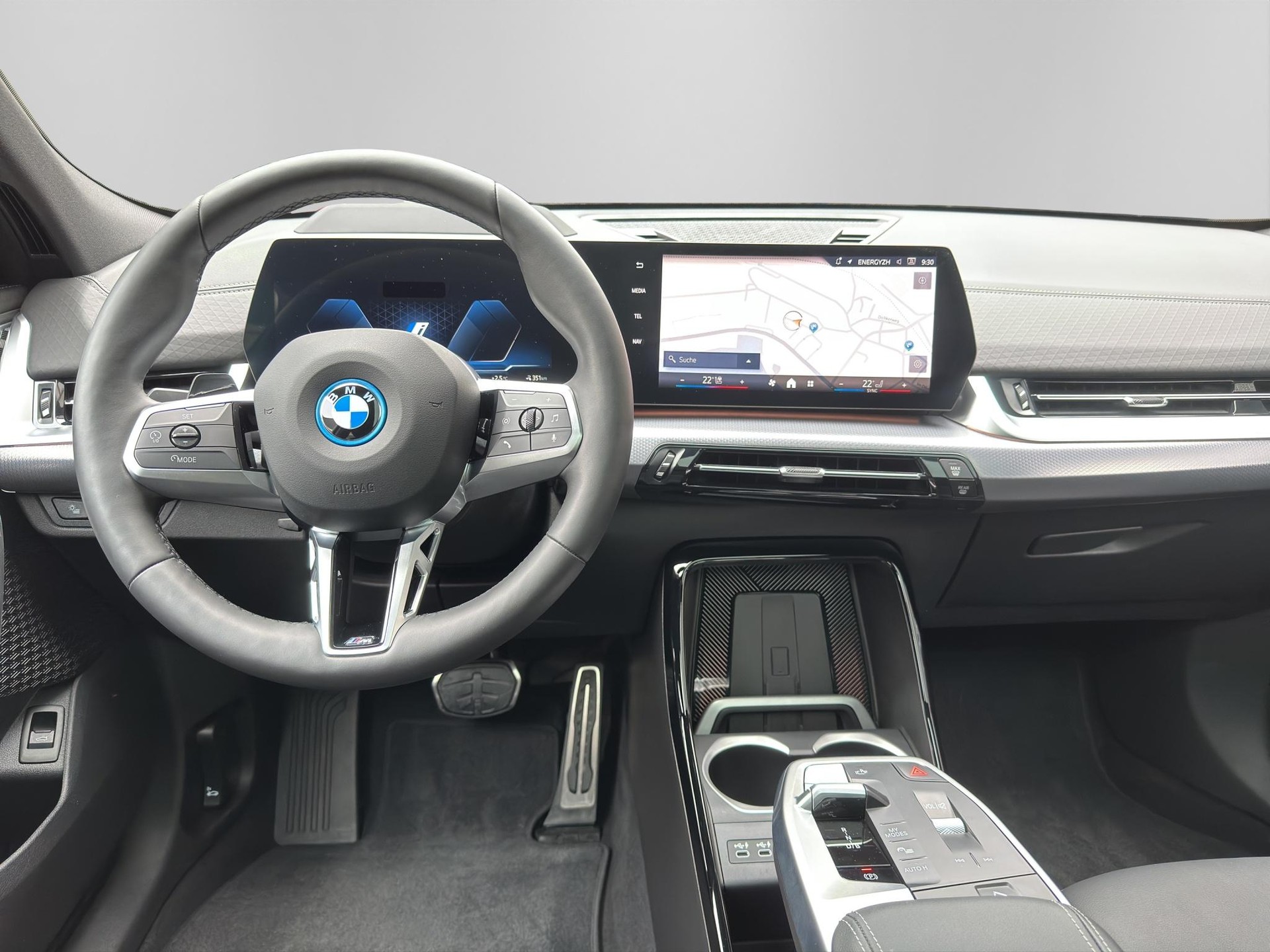 BMW iX2 xDrive 30 M Sport Pro-image-12