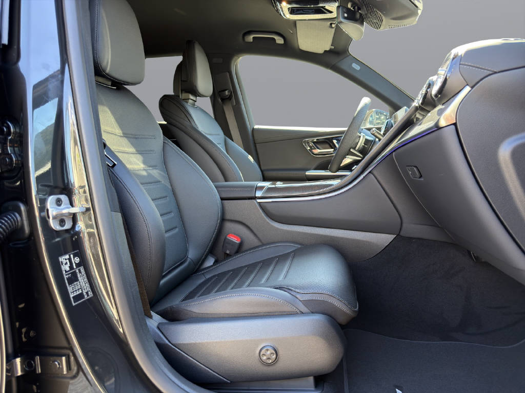 MERCEDES-BENZ GLC 220 d AMG Line 4matic-image-15