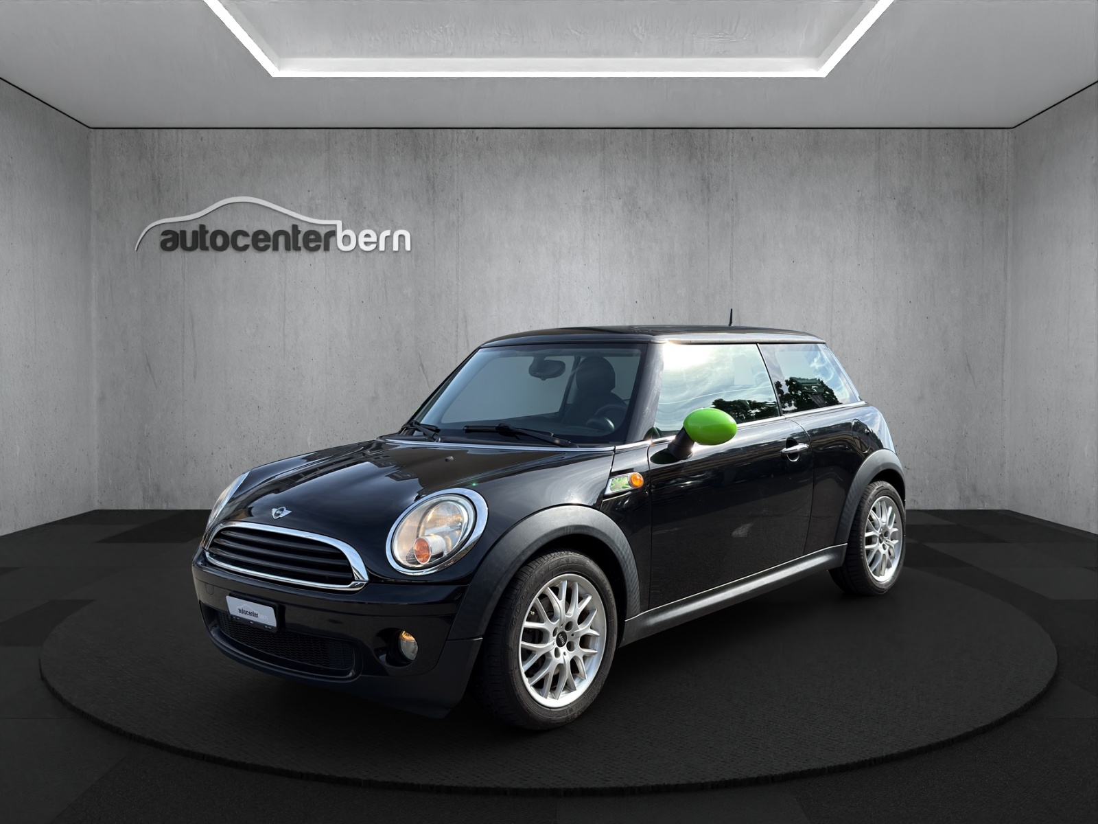 MINI One-image-2