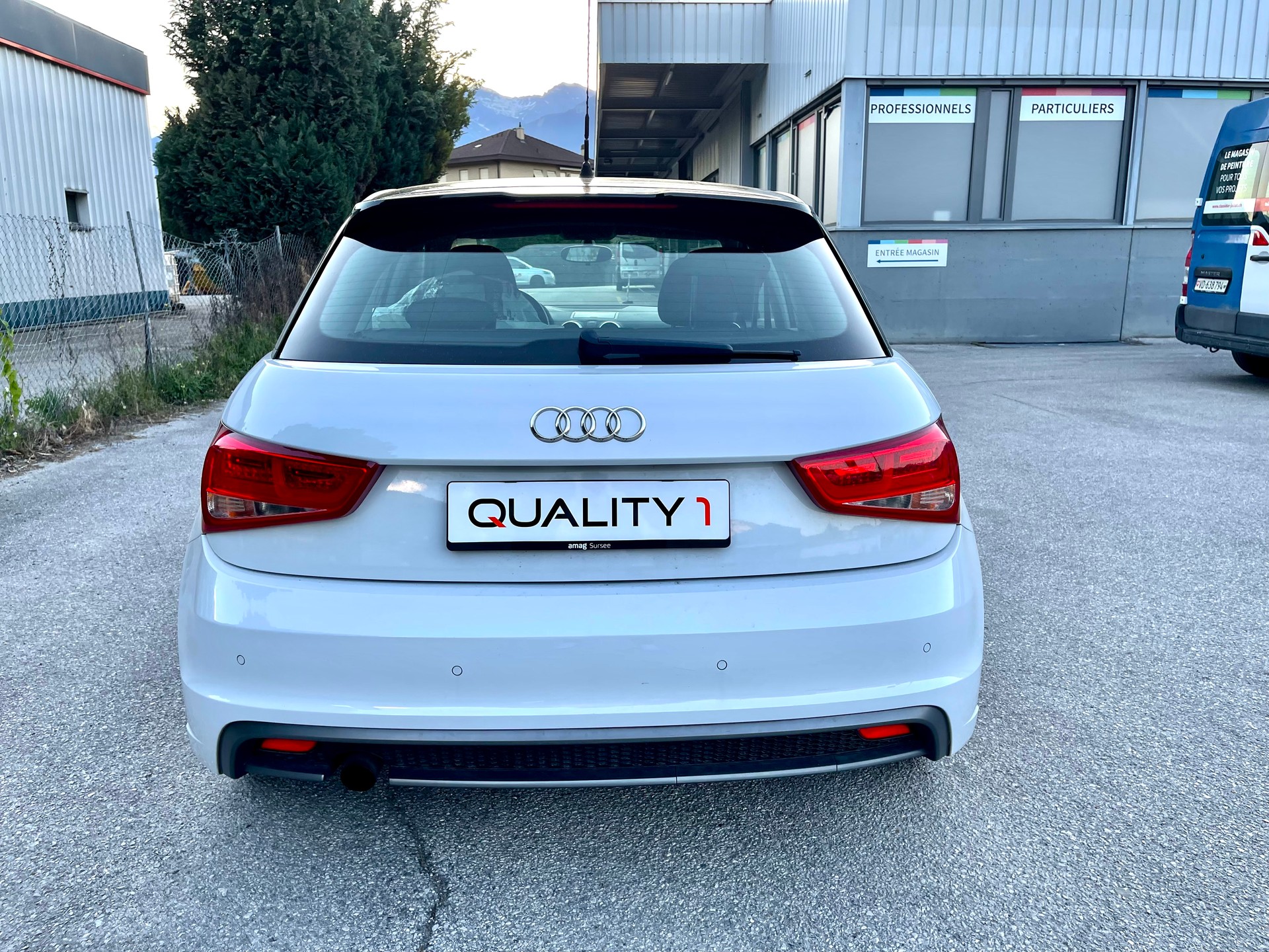 AUDI A1 Sportback 1.2 TFSI Ambition-showroom-element-2