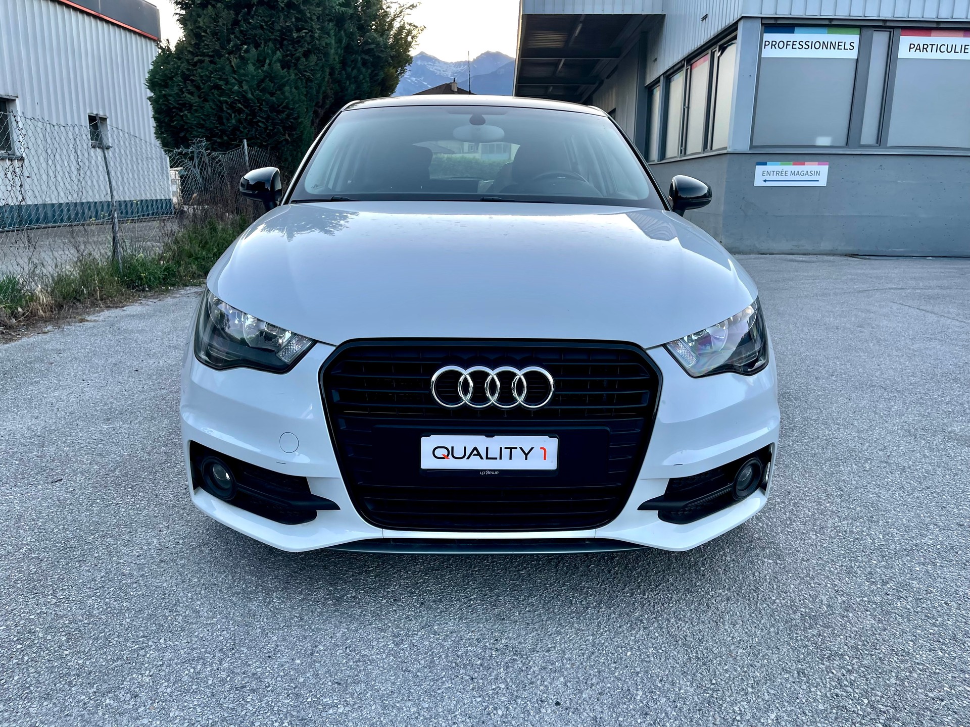 AUDI A1 Sportback 1.2 TFSI Ambition-image-8