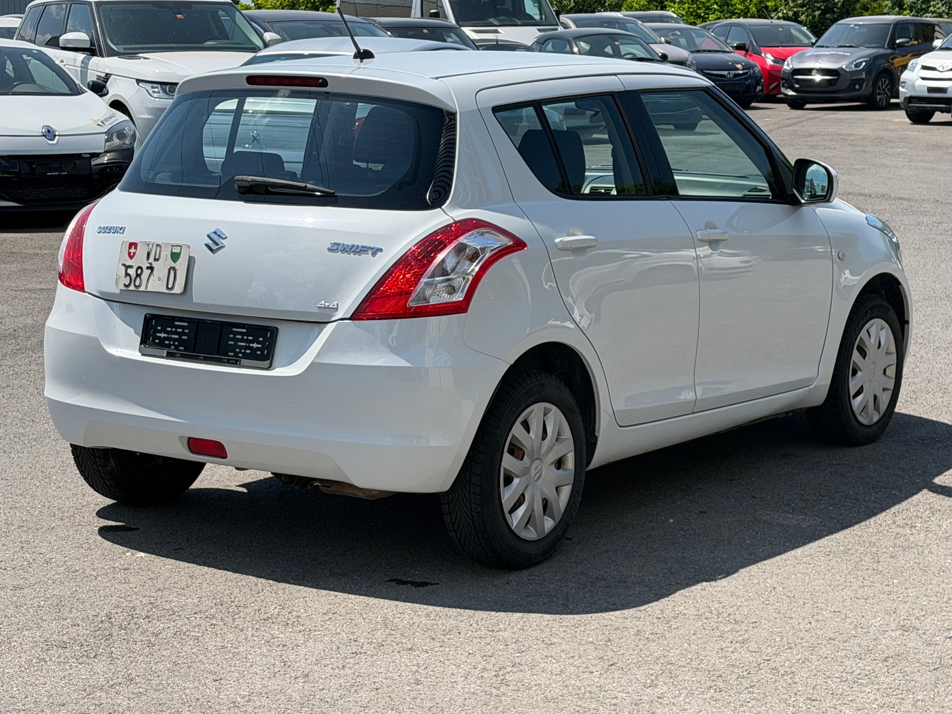 SUZUKI Swift 1.2i 16V GL Top 4x4-image-6