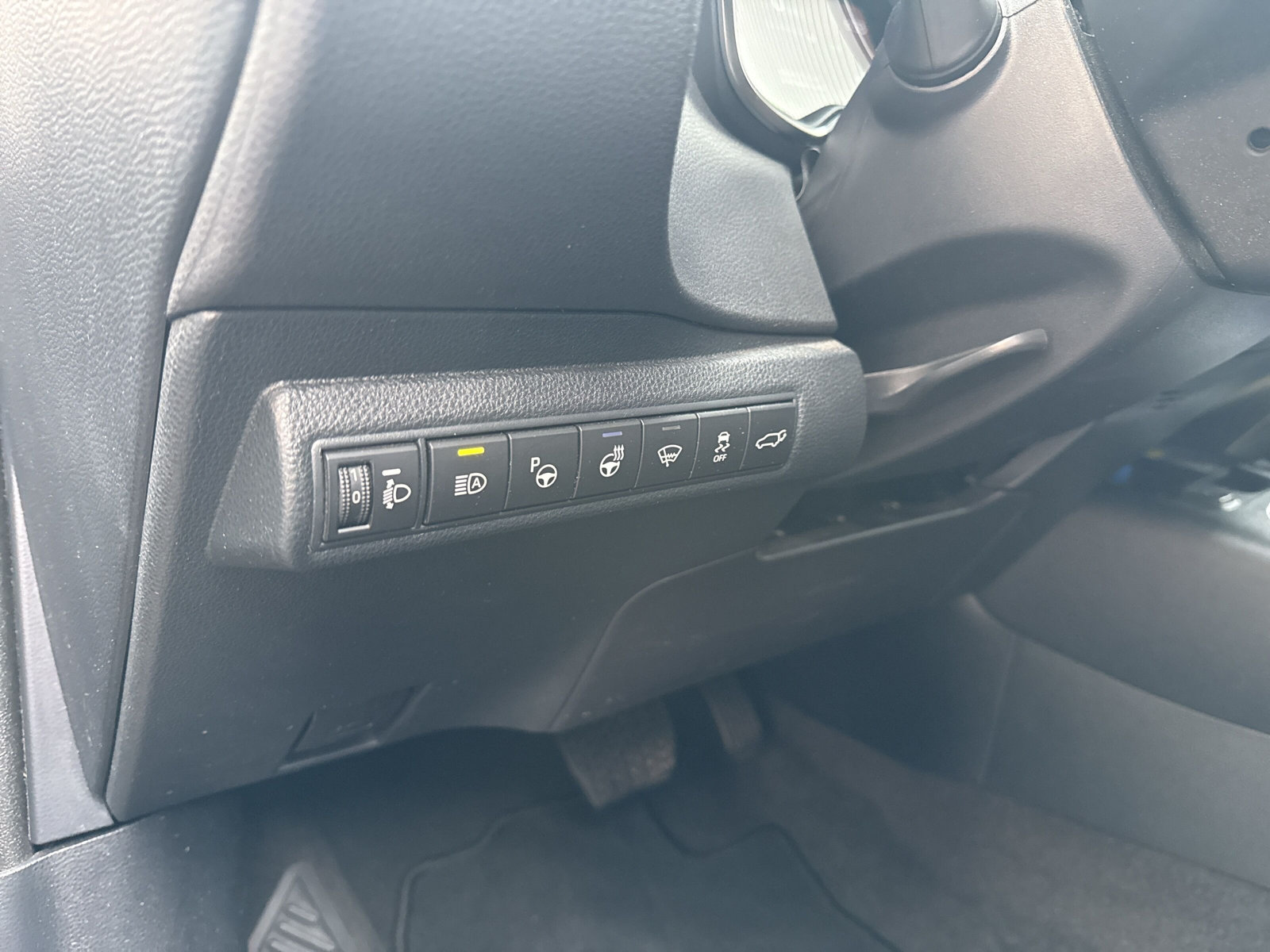 TOYOTA Corolla Touring Sports 1.8 HSD Trend e-CVT-image-15