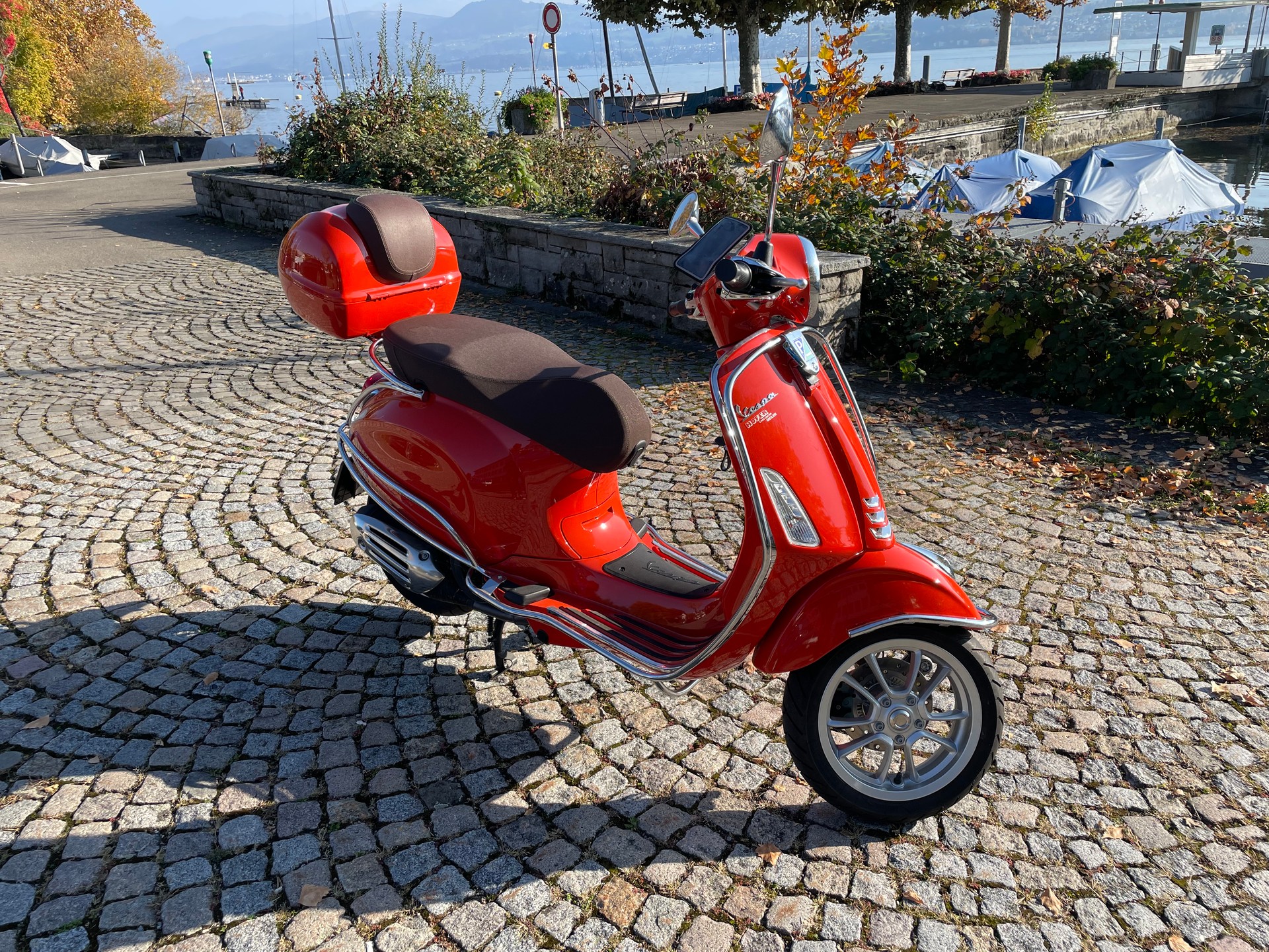 PIAGGIO Vespa 125 Primavera ABS-image-2