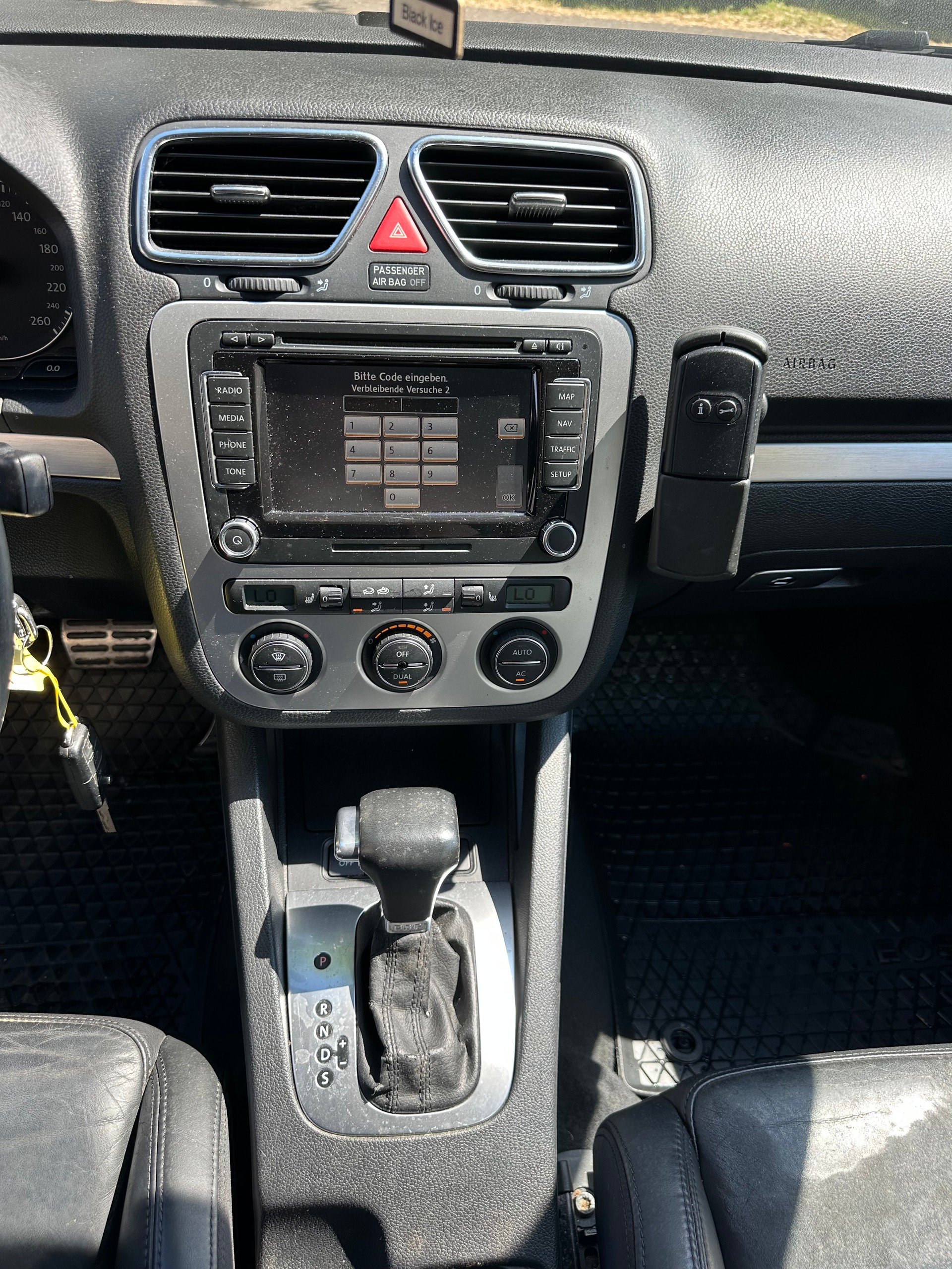 VW Eos 2.0 FSI Turbo-image-8