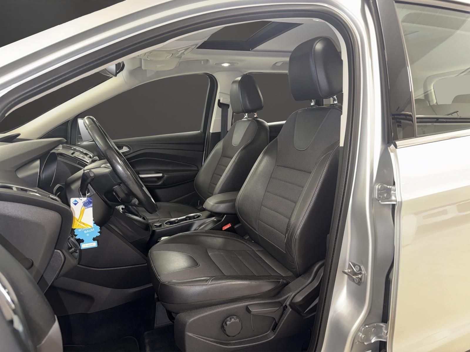 FORD Kuga 1.6 SCTi Titanium 4WD Automatic-image-6