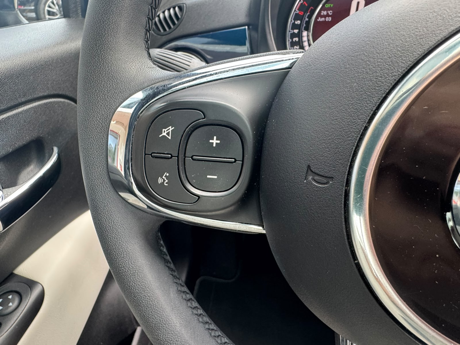 FIAT 500 1.0 N3 MildHybrid Dolcevita-image-23