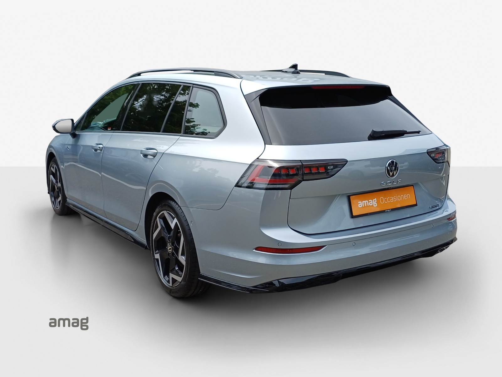 VW Golf Variant 2.0 TSI R-Line DSG 4 Motion-showroom-element-2