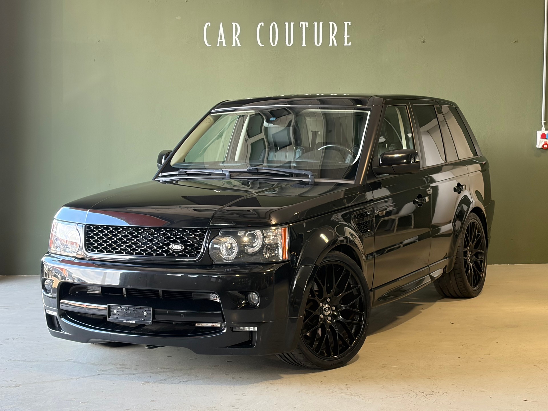 LAND ROVER Range Rover Sport 3.0 TDV6 HSE Automatic * Ab MFK *-showroom-element-1