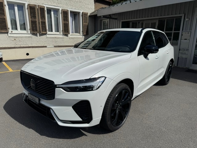 VOLVO XC60 2.0 B5 MH Black Edition AWD-image-6