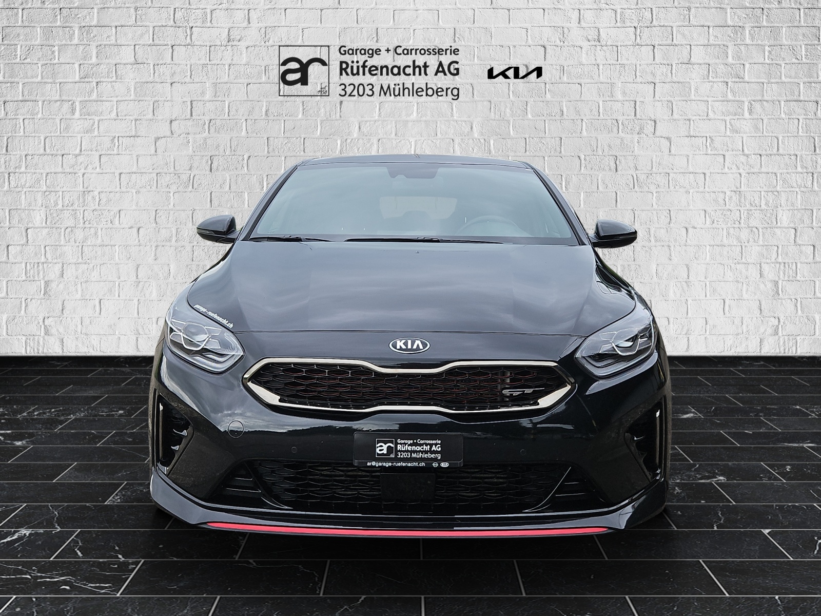KIA ProCeed 1.6 T-GDi GT-showroom-element-2