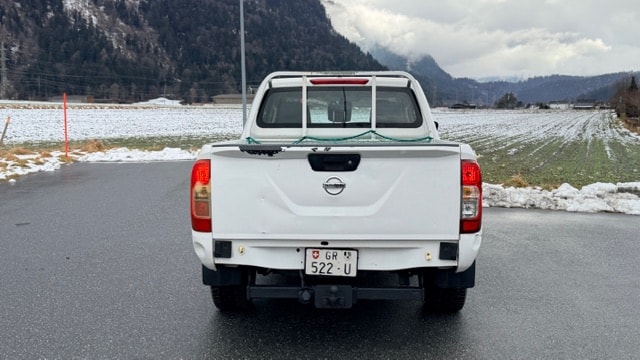 NISSAN Navara Double Cab Tekna 2.3 dCi 4WD-image-3