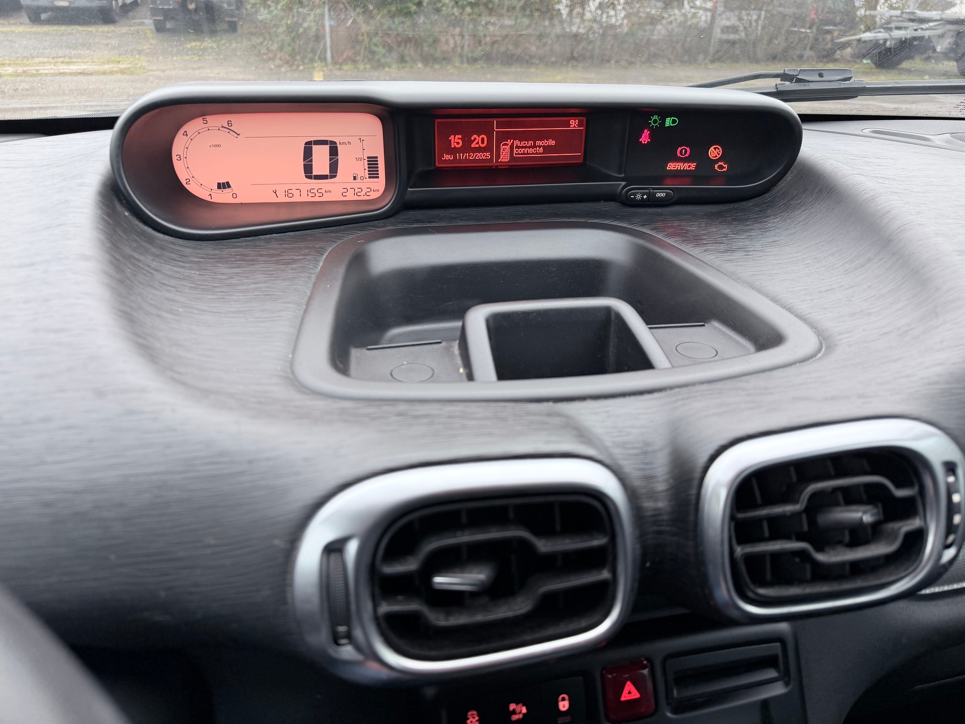 CITROEN C3 Picasso 1.2 Pure Tech Exclusive-image-9