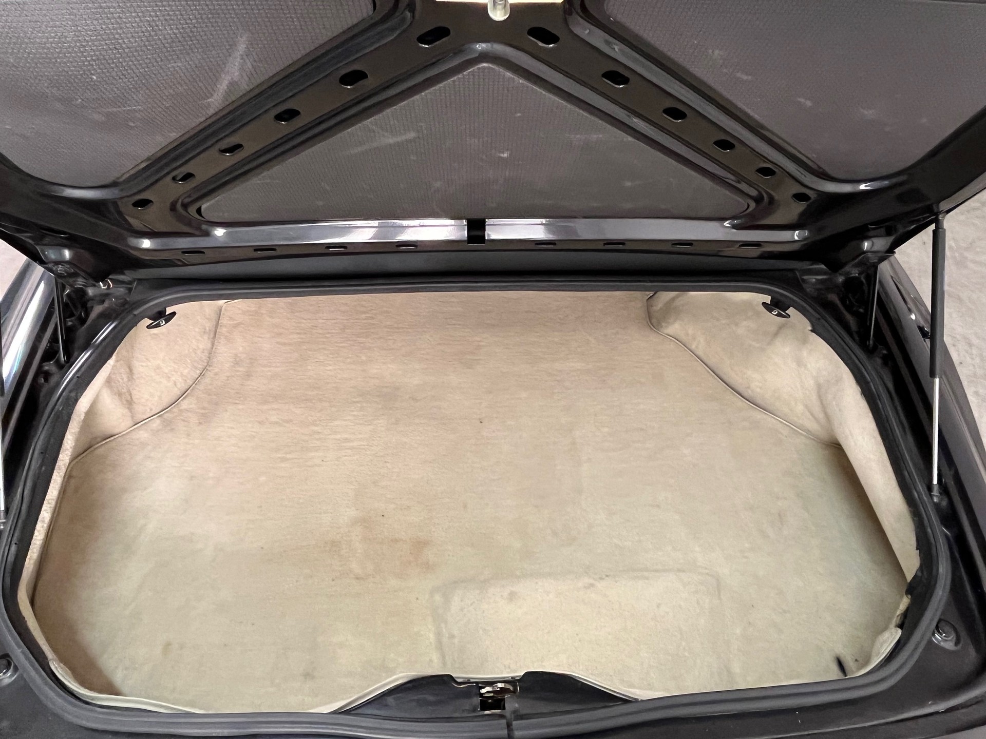 PORSCHE 944 S2 Cabrio, veteran, top Farbcombo, top Zustand-image-17