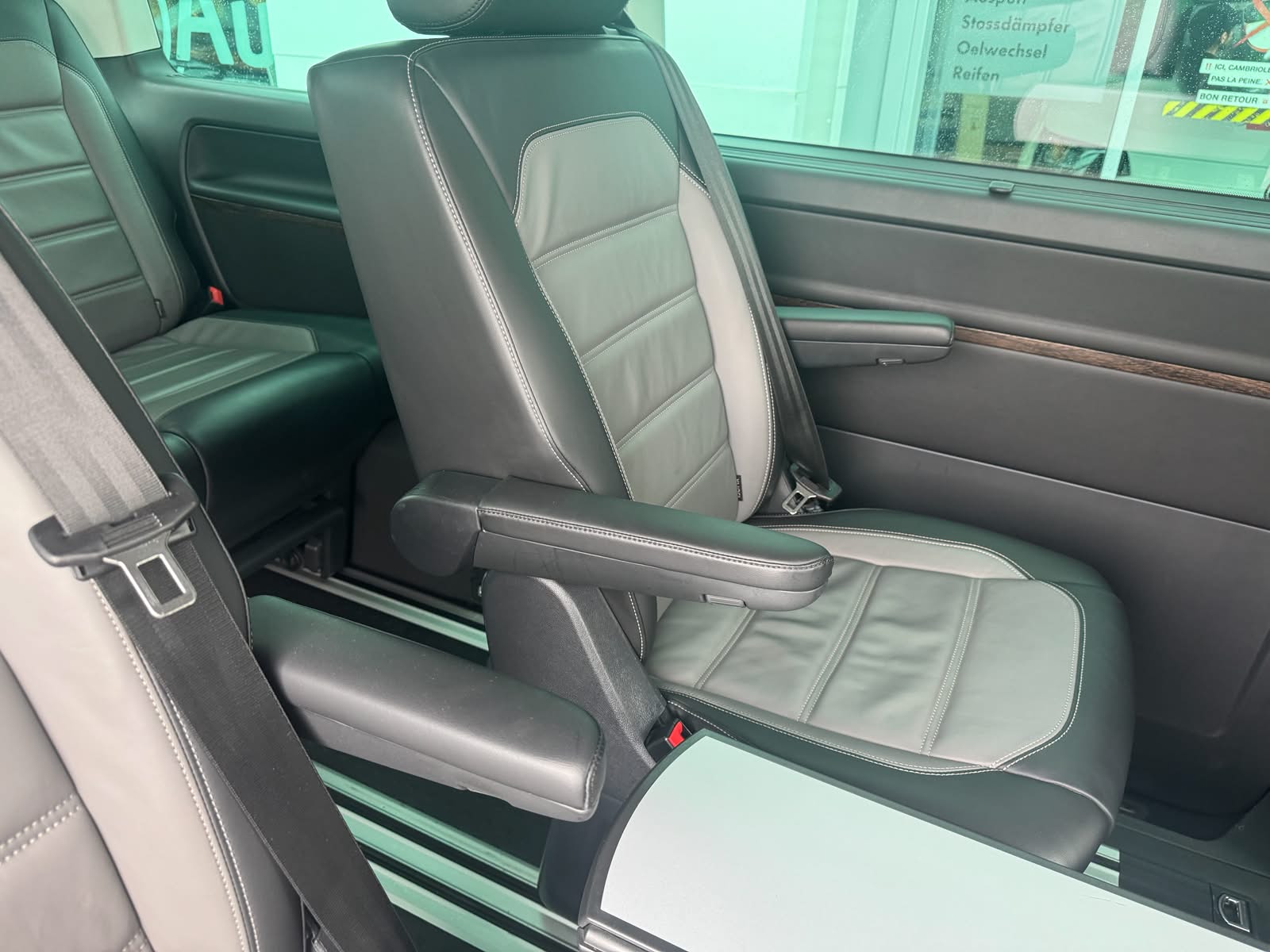 VW T6.1 Multivan 2.0 Bi-TDI Highline 4Motion DSG-image-4