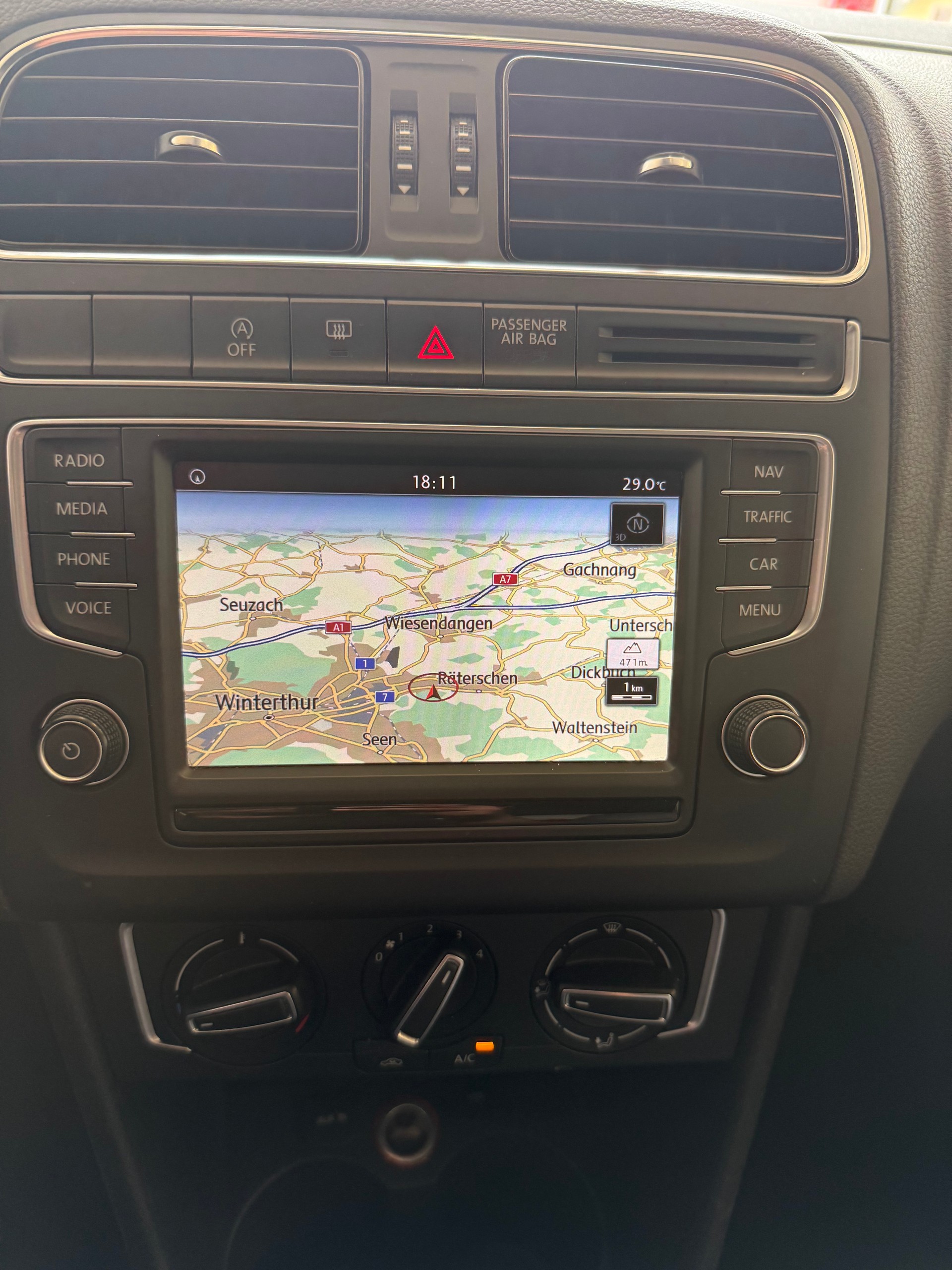 VW Polo 1.2 TSI BMT Comfortline-image-12