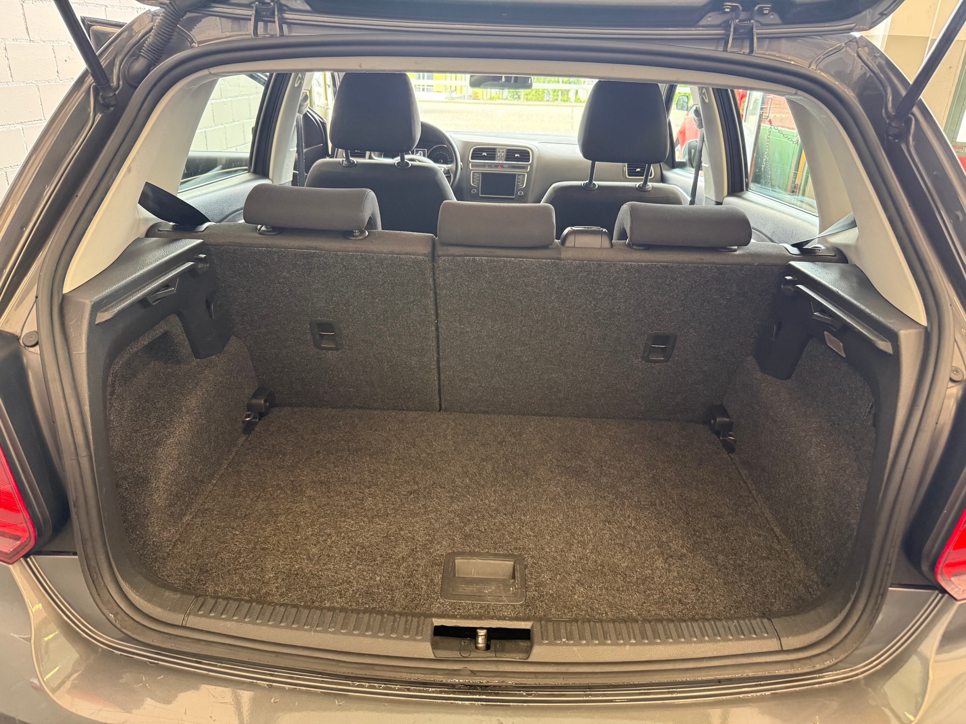 VW Polo 1.2 TSI BMT Comfortline-image-15