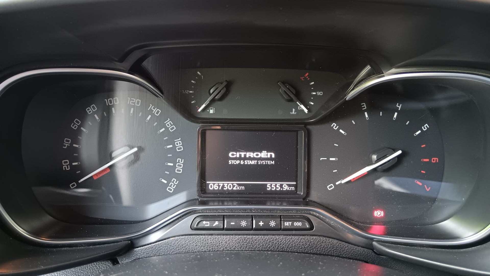 CITROEN Berlingo 1.5 BlueHDi Feel Pack-image-10