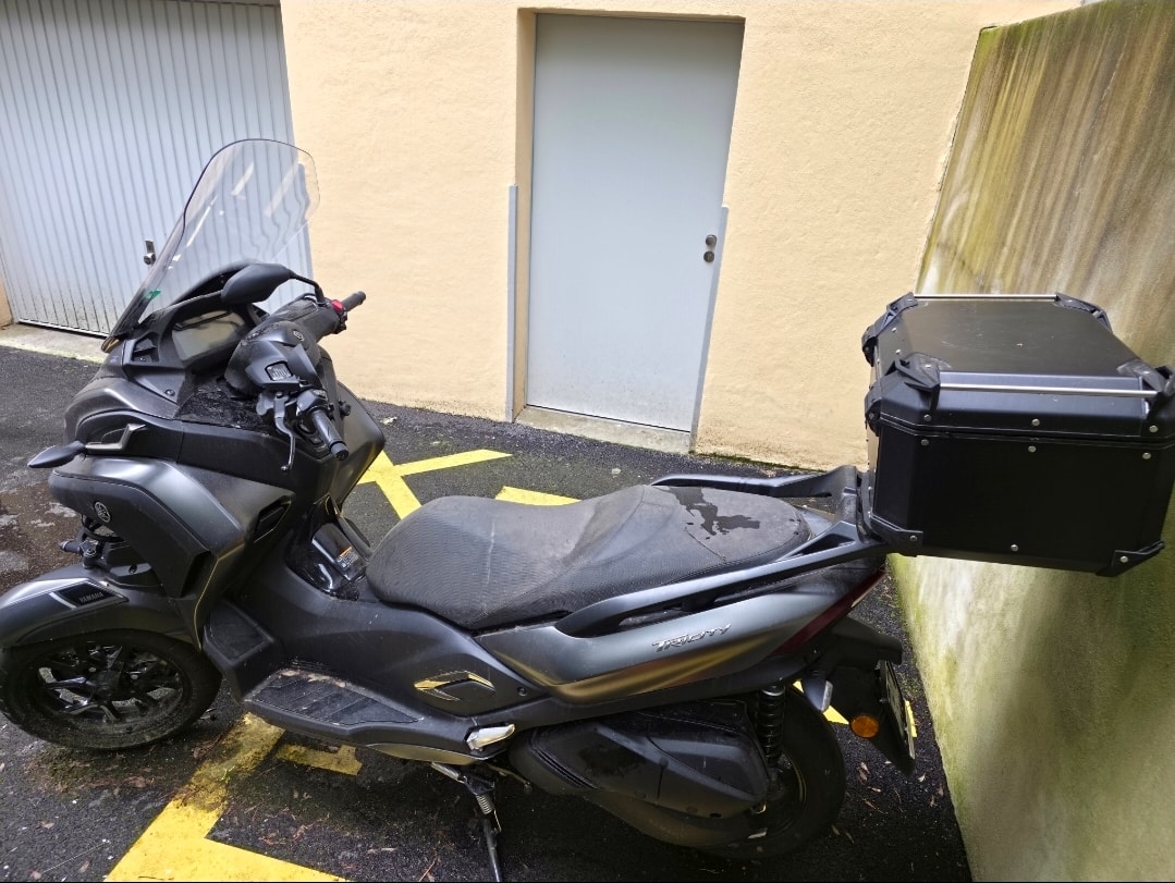 YAMAHA TRICITY 300-image-4