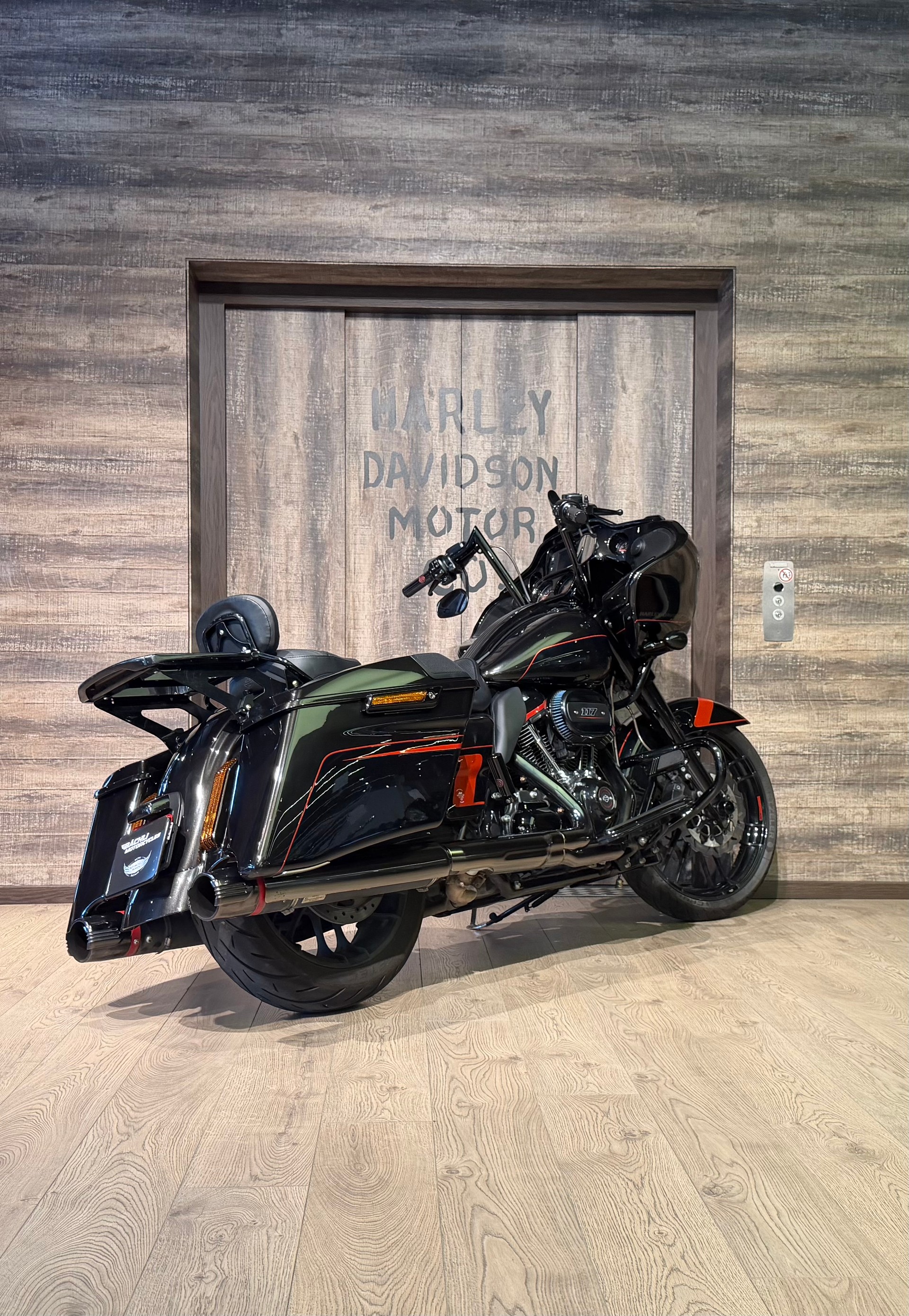 HARLEY-DAVIDSON FLTRXSE Road Glide Special 117 CVO-image-5