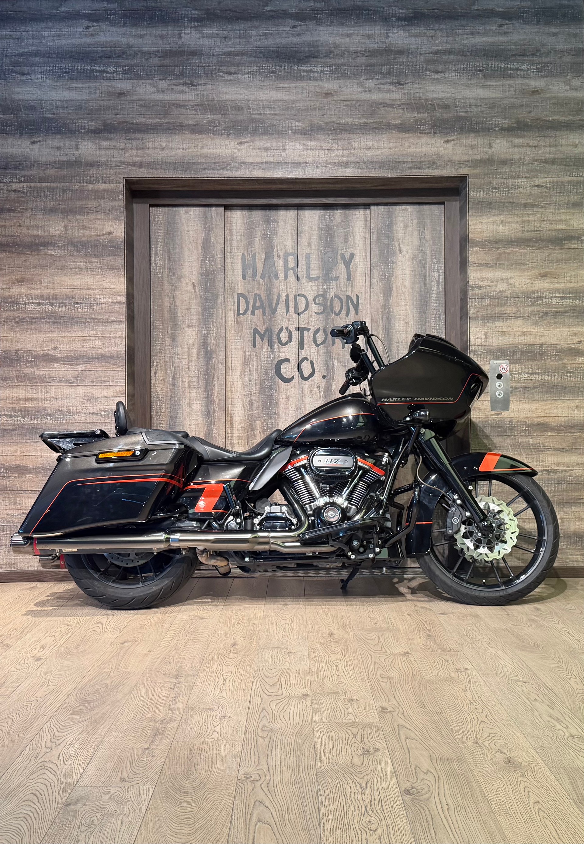 HARLEY-DAVIDSON FLTRXSE Road Glide Special 117 CVO-image-0