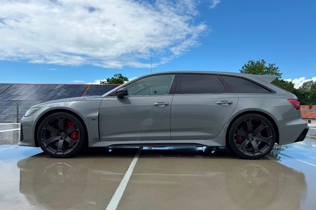 AUDI Audi RS6 Avant GT PANO/STANDHZG !! 1 of 660-image-6