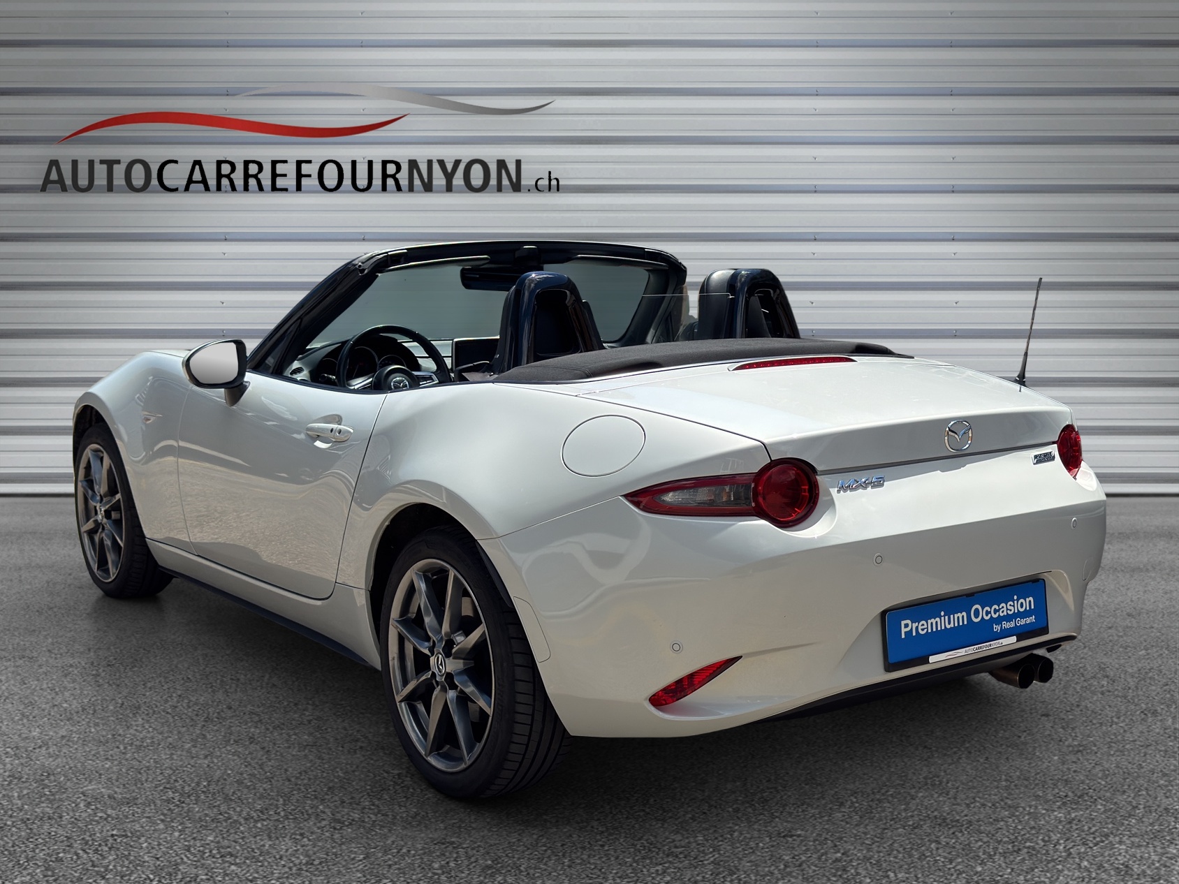 MAZDA MX-5 SKYACTIV-G 160 Revolution-showroom-element-3