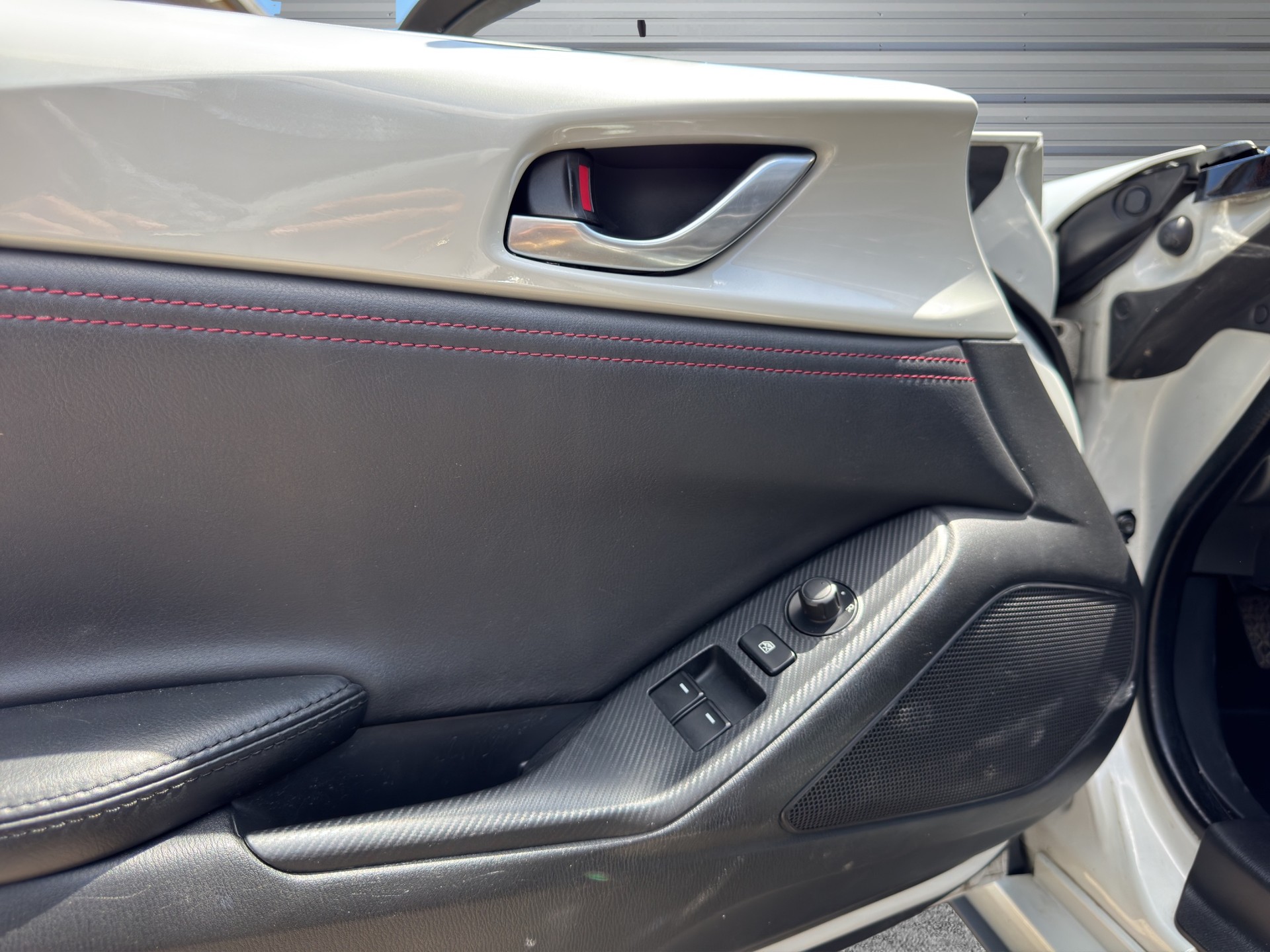 MAZDA MX-5 SKYACTIV-G 160 Revolution-image-11