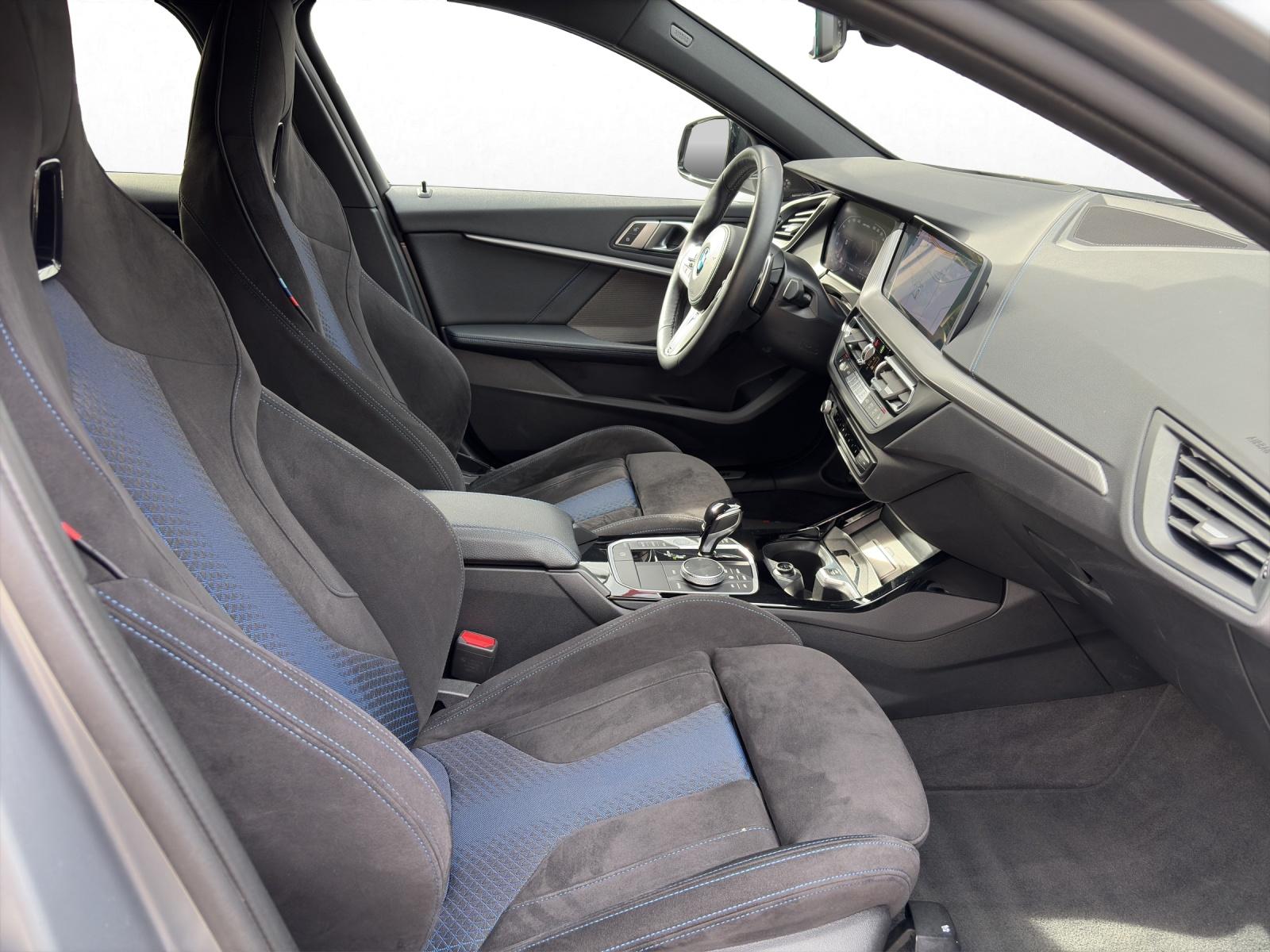 BMW M135i xDrive-image-15