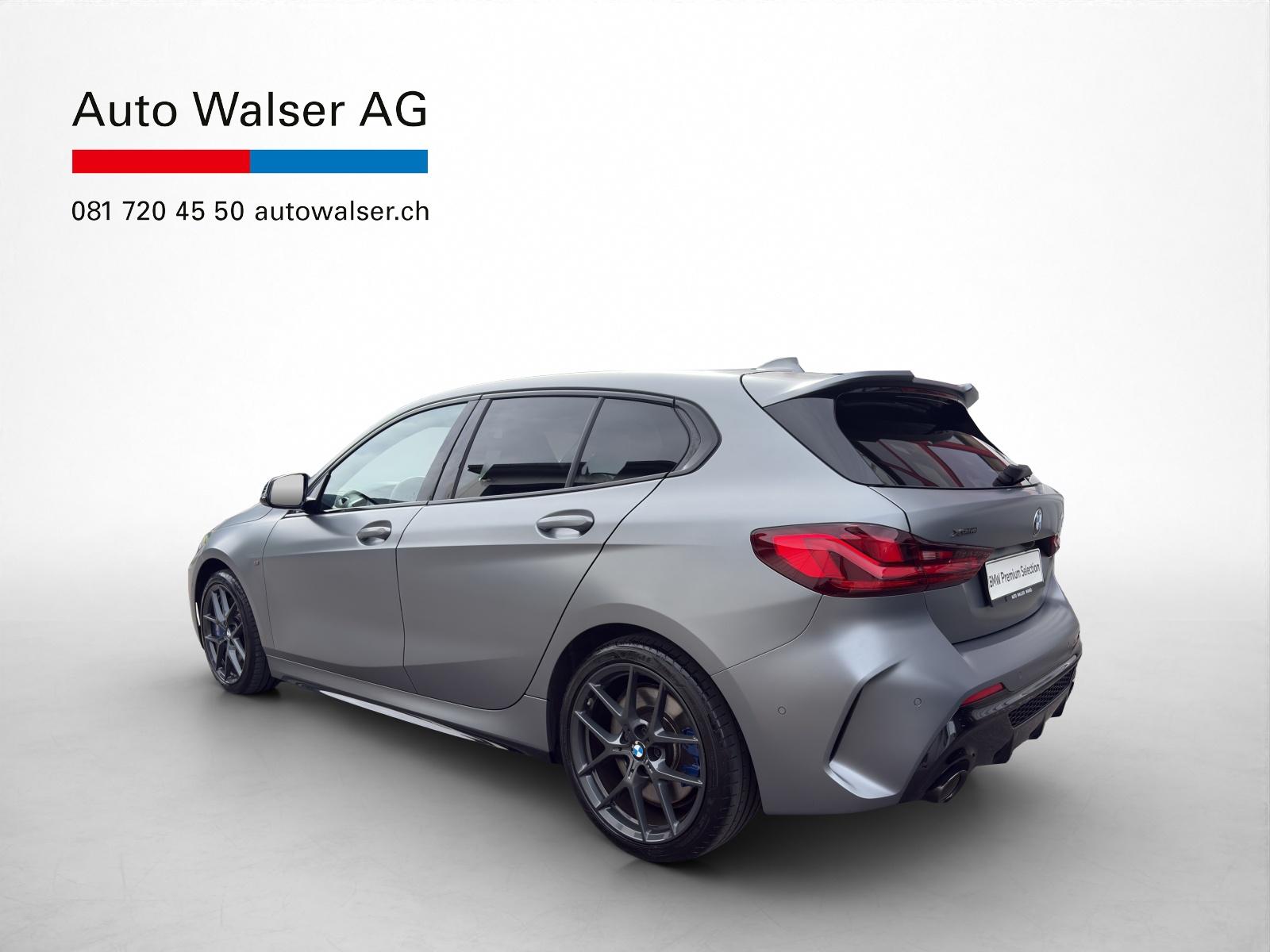 BMW M135i xDrive-showroom-element-2