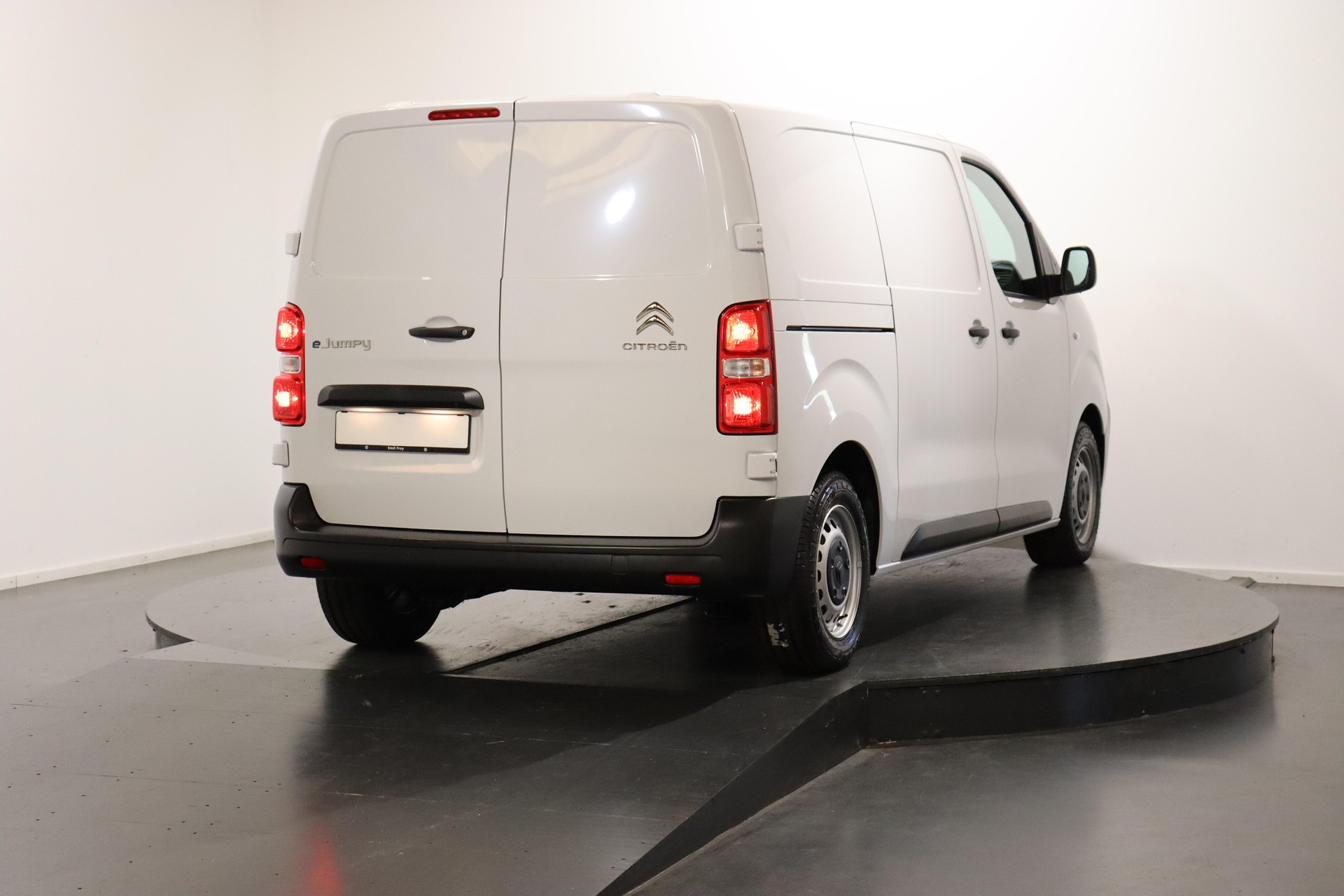 CITROEN e-Jumpy Kaw. M 75 kWh-showroom-element-2