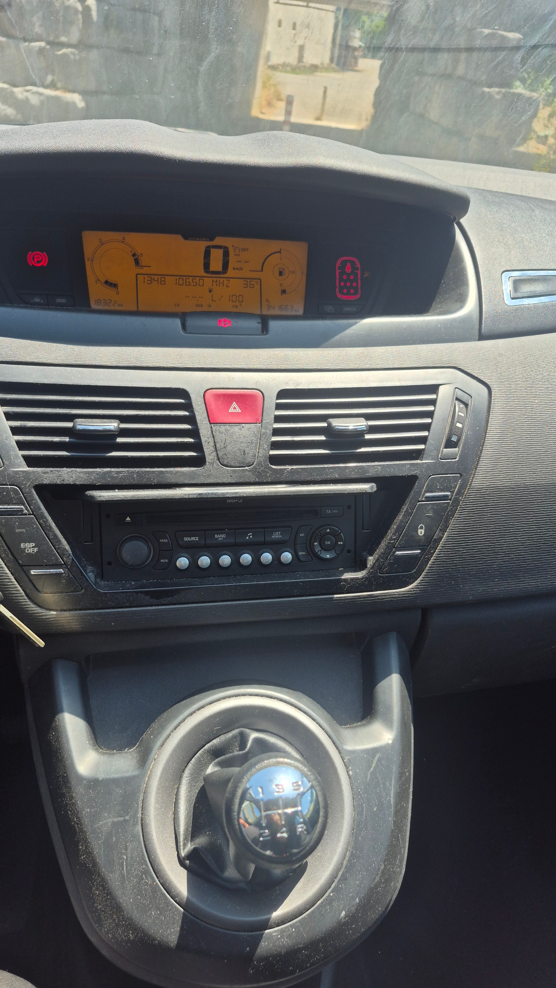 CITROEN Grand C4 Picasso 1.6 HDI 16V X-image-9