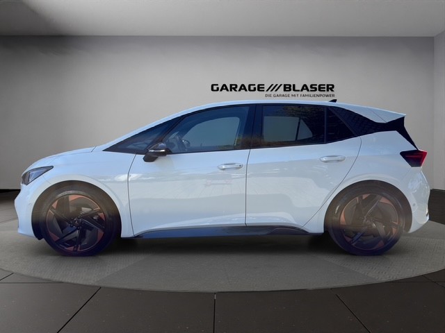 CUPRA Born 58 kWh e-Boost-showroom-element-1